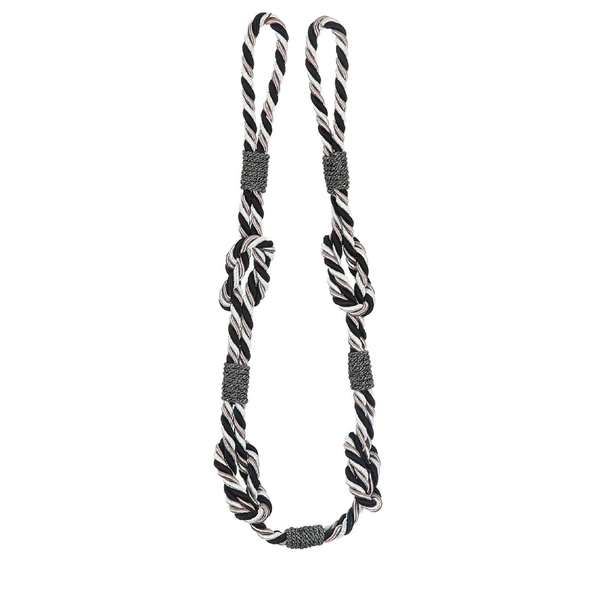 Everley_Magpie_weave.jpg