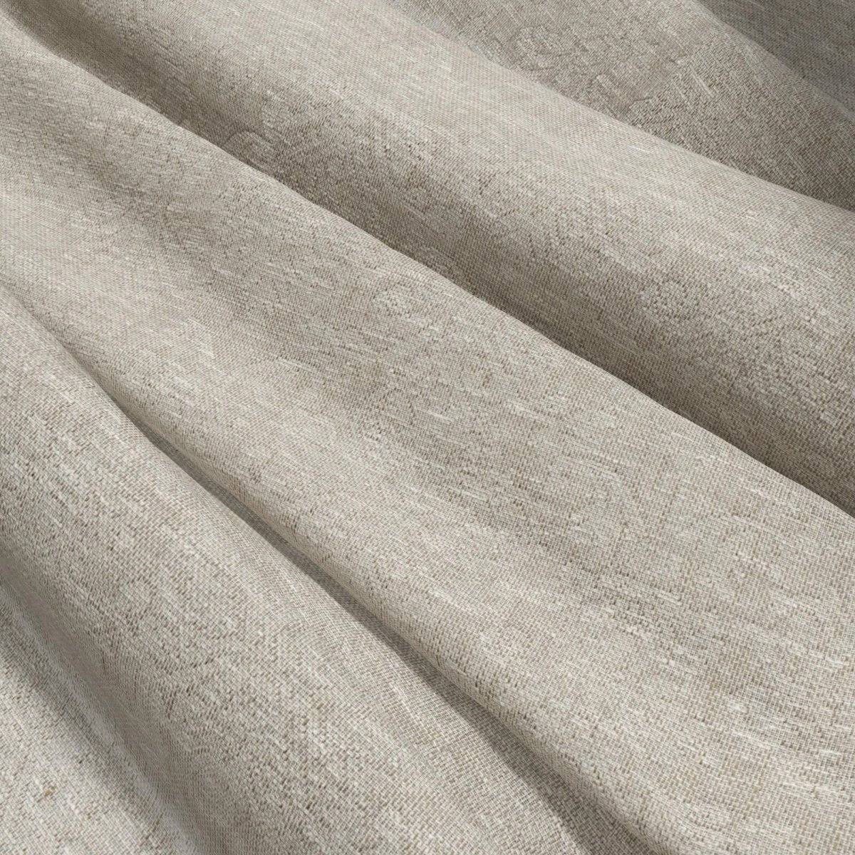 Essence Raffia-main