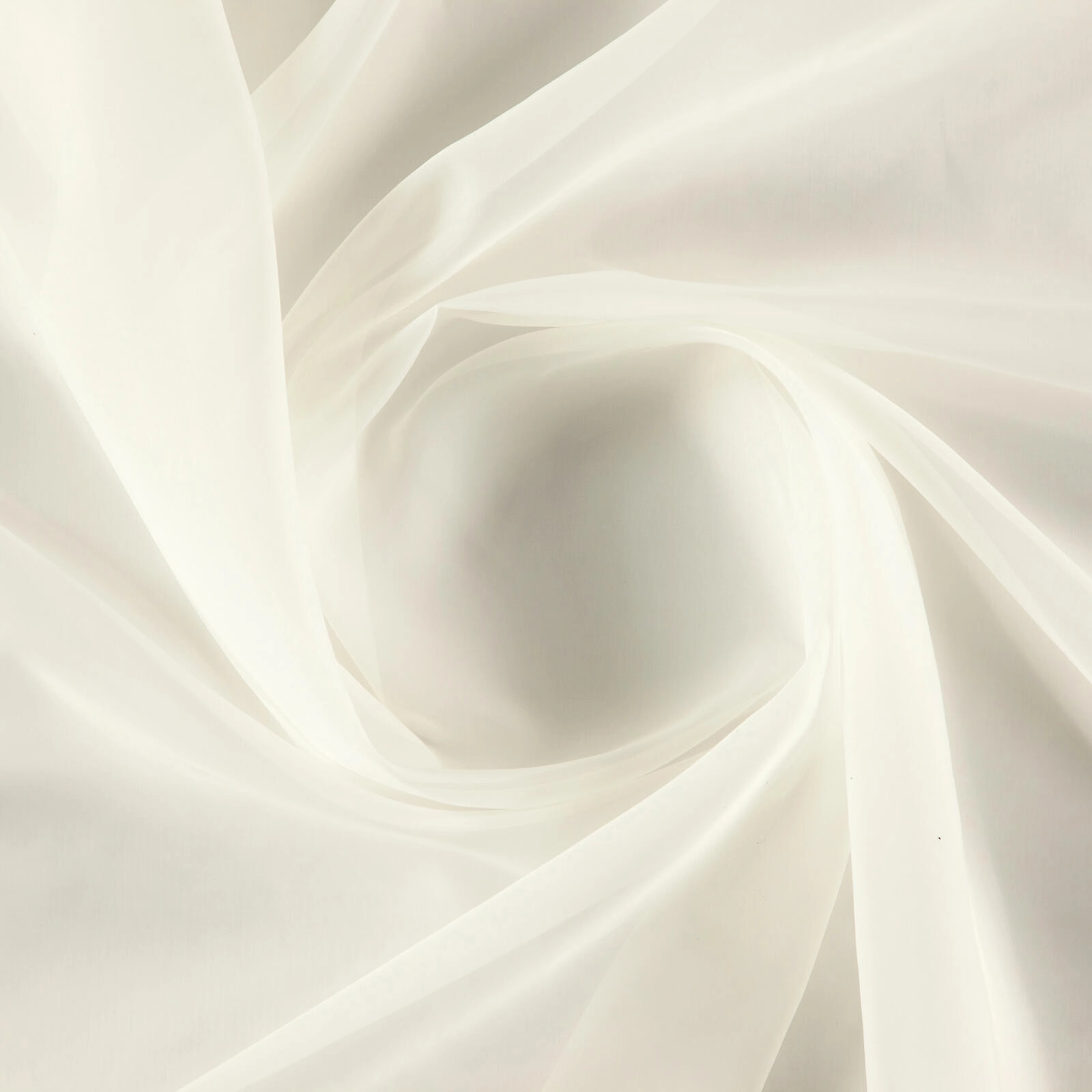026_Cream_37000099_14.jpg