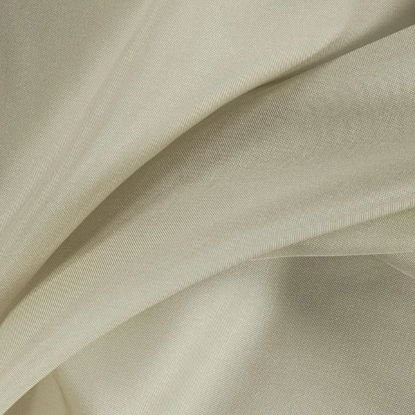 16_Dune-_-Melton-16-1800016_Photograph_CloseUp.jpg