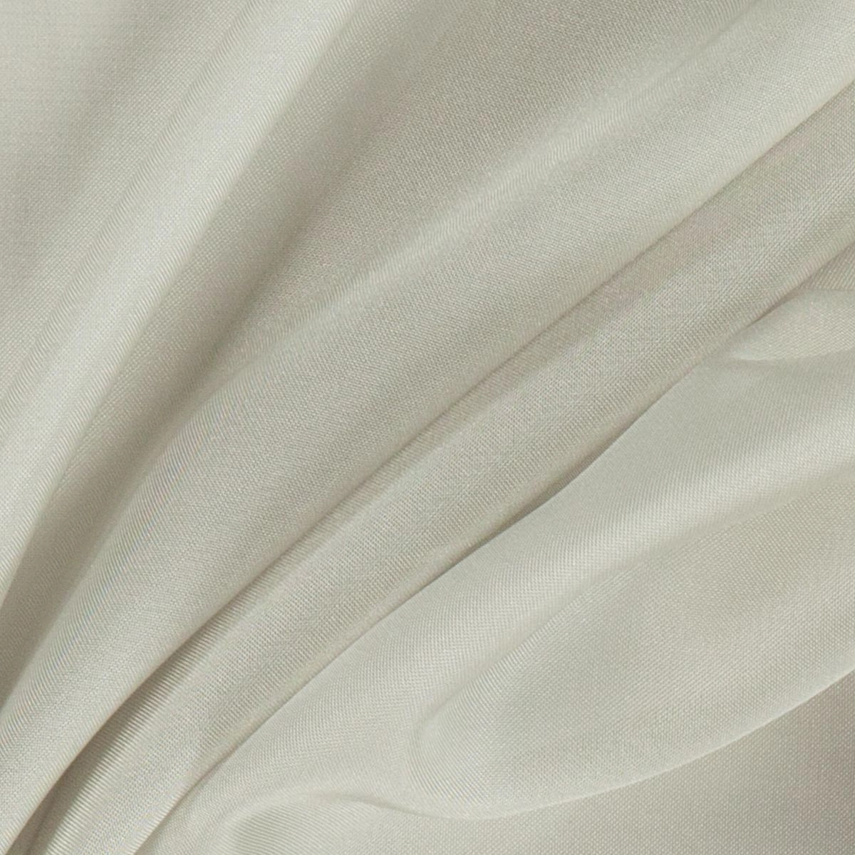 01_Linen-_-Melton-1-1800001_Photograph_CloseUp.jpg