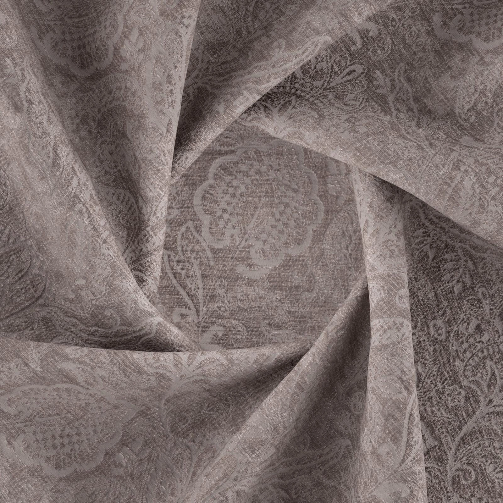 Luster parma-main