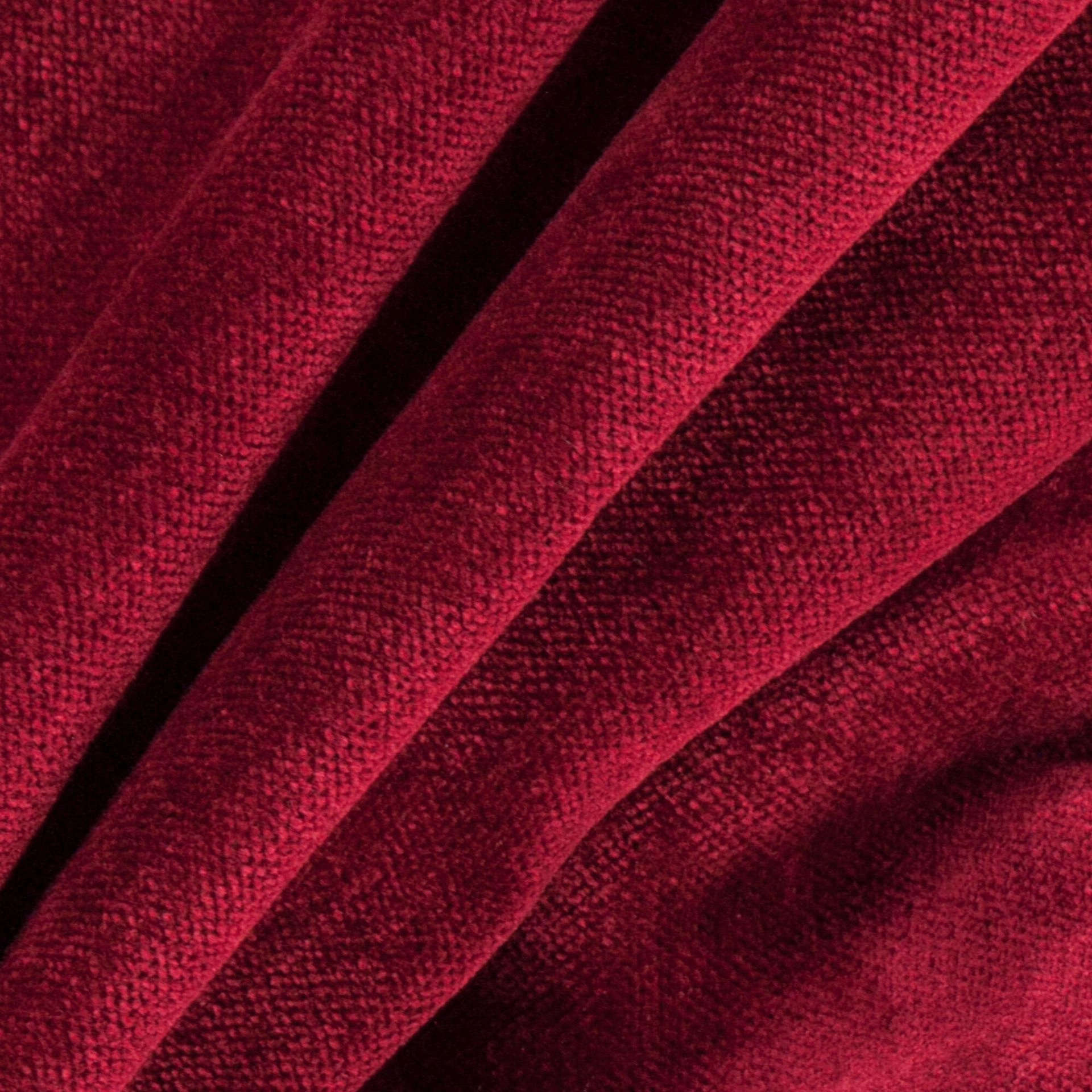 Bolshoi--Bolshoi--50-Cardinal - Primiero Cardinal 3110022--Photograph_CloseUp.JPG