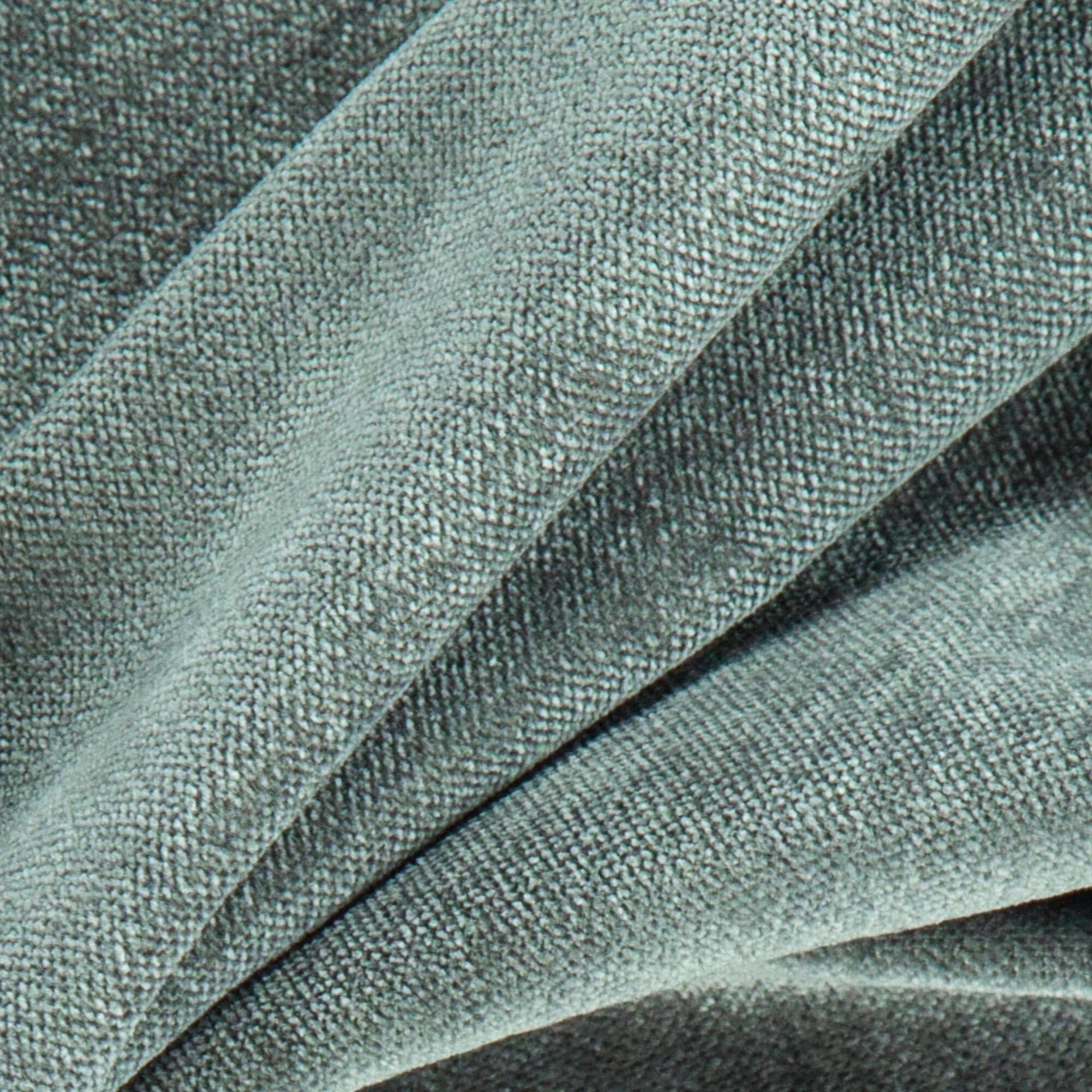 Bolshoi--Bolshoi--32-Mineral - Primiero Mineral 3110007--Photograph_CloseUp.JPG