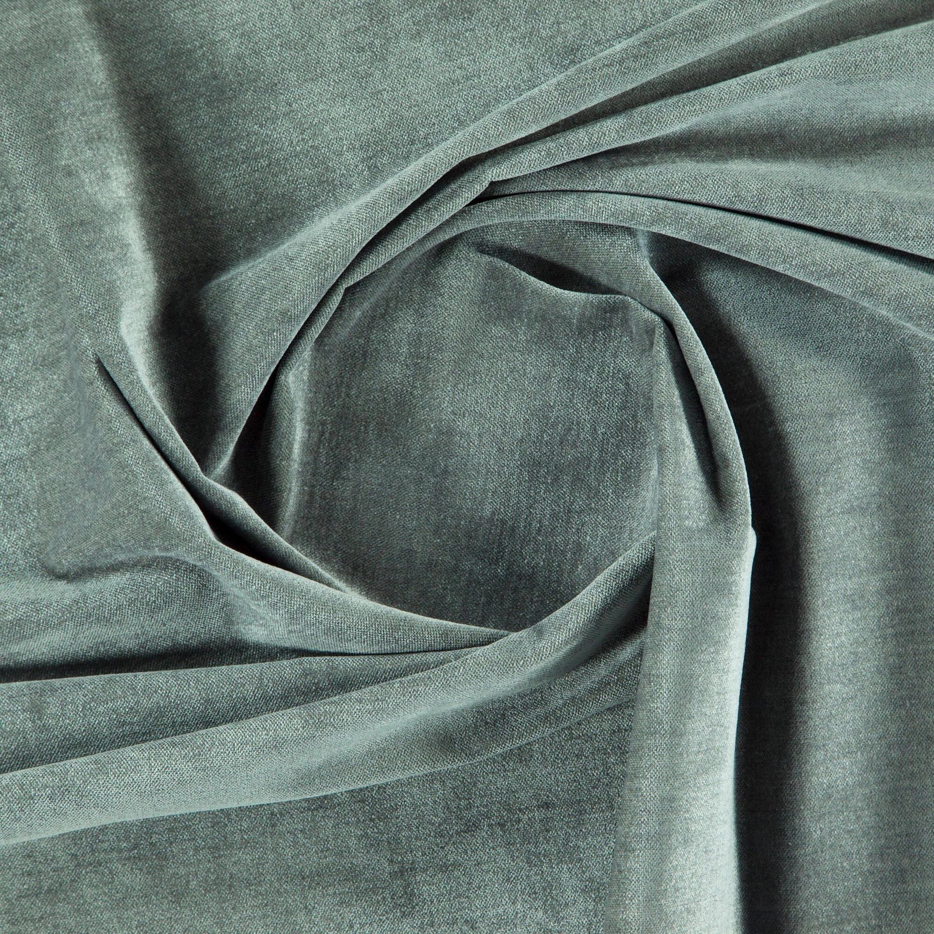 Bolshoi--Bolshoi--32-Mineral - Primiero Mineral 3110007--Photograph_Twist.JPG