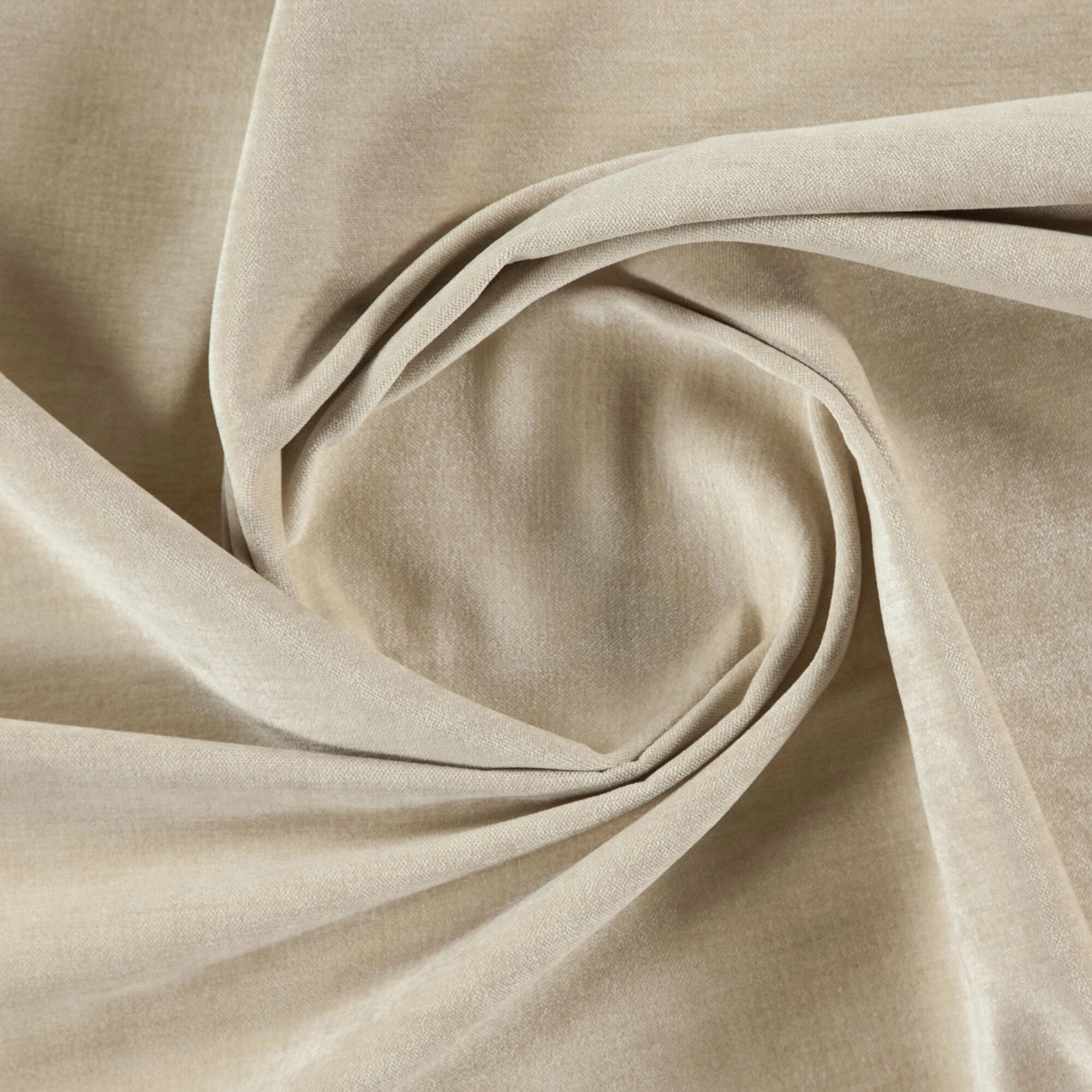 Bolshoi--Bolshoi--05-Putty - Primiero Putty 3110038--Photograph_Twist.JPG