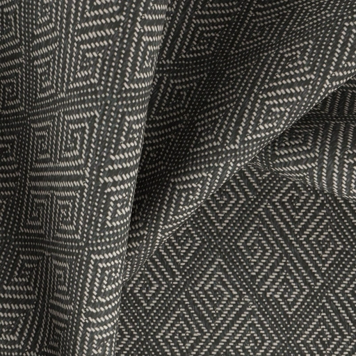 68d019300845b5483663a418.jpg