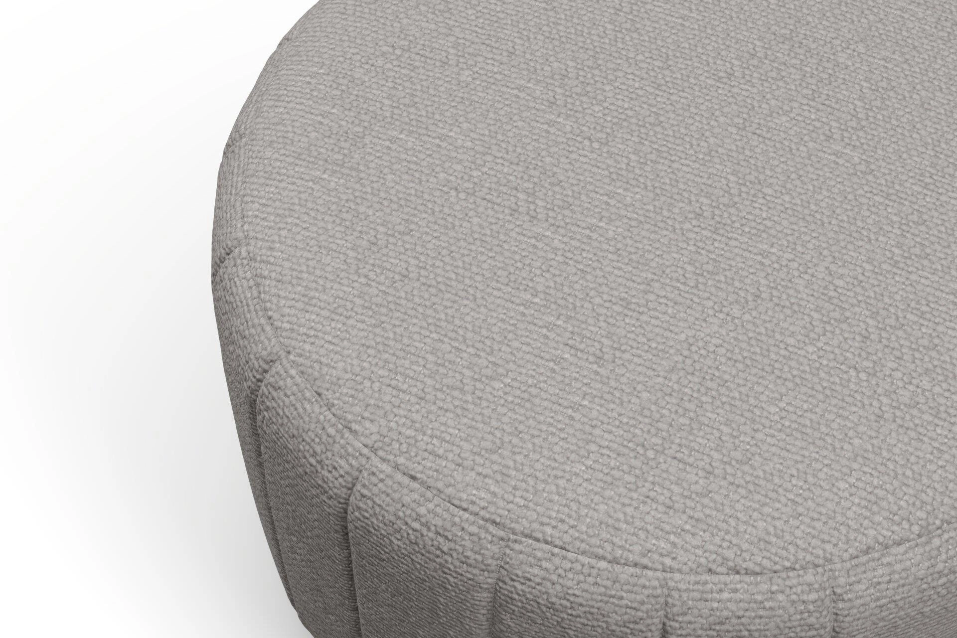 Harvard--09-Rabbit - 54746442237--Pouf_Pouf_Detail.jpg