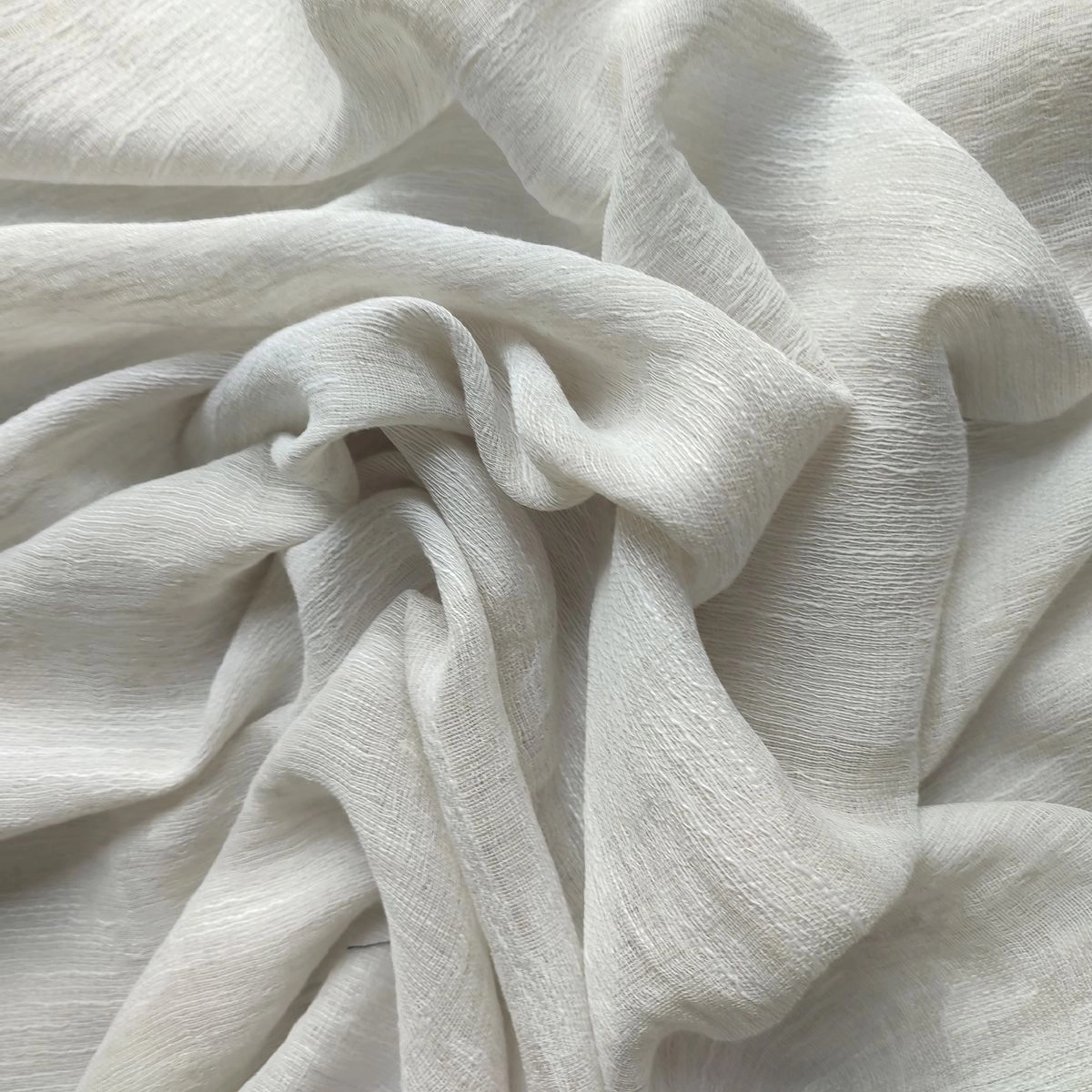 Flumen_L.Taupe_wrinkled.jpg
