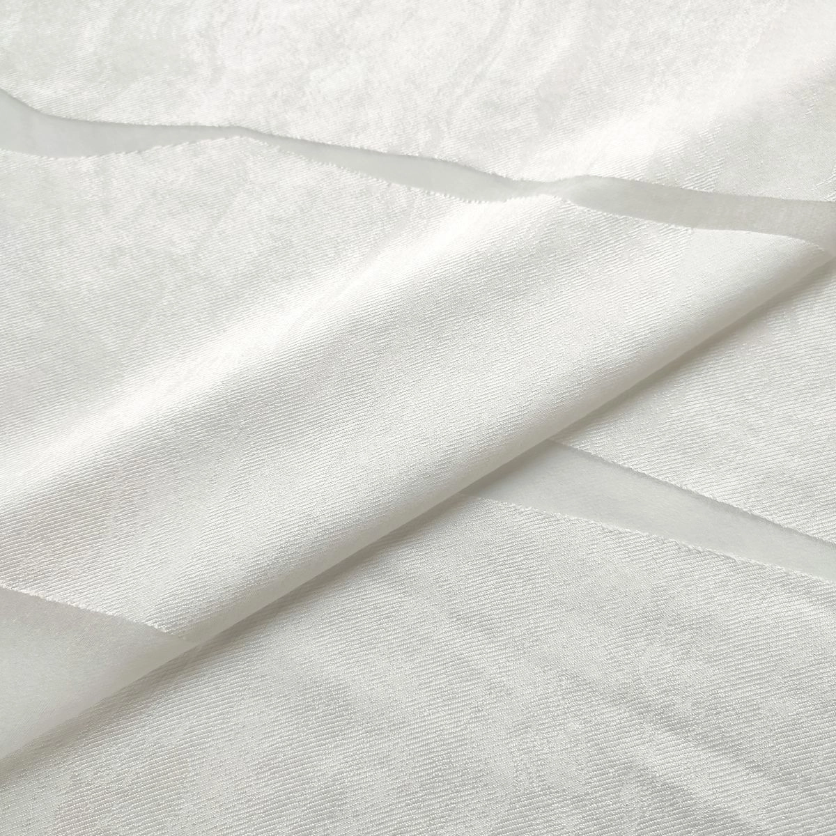 Revage_Off white_weave.jpg