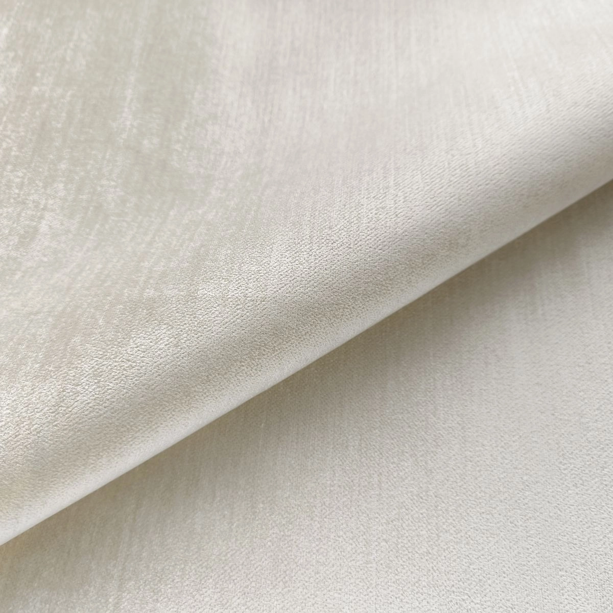 Melania plain 15-main