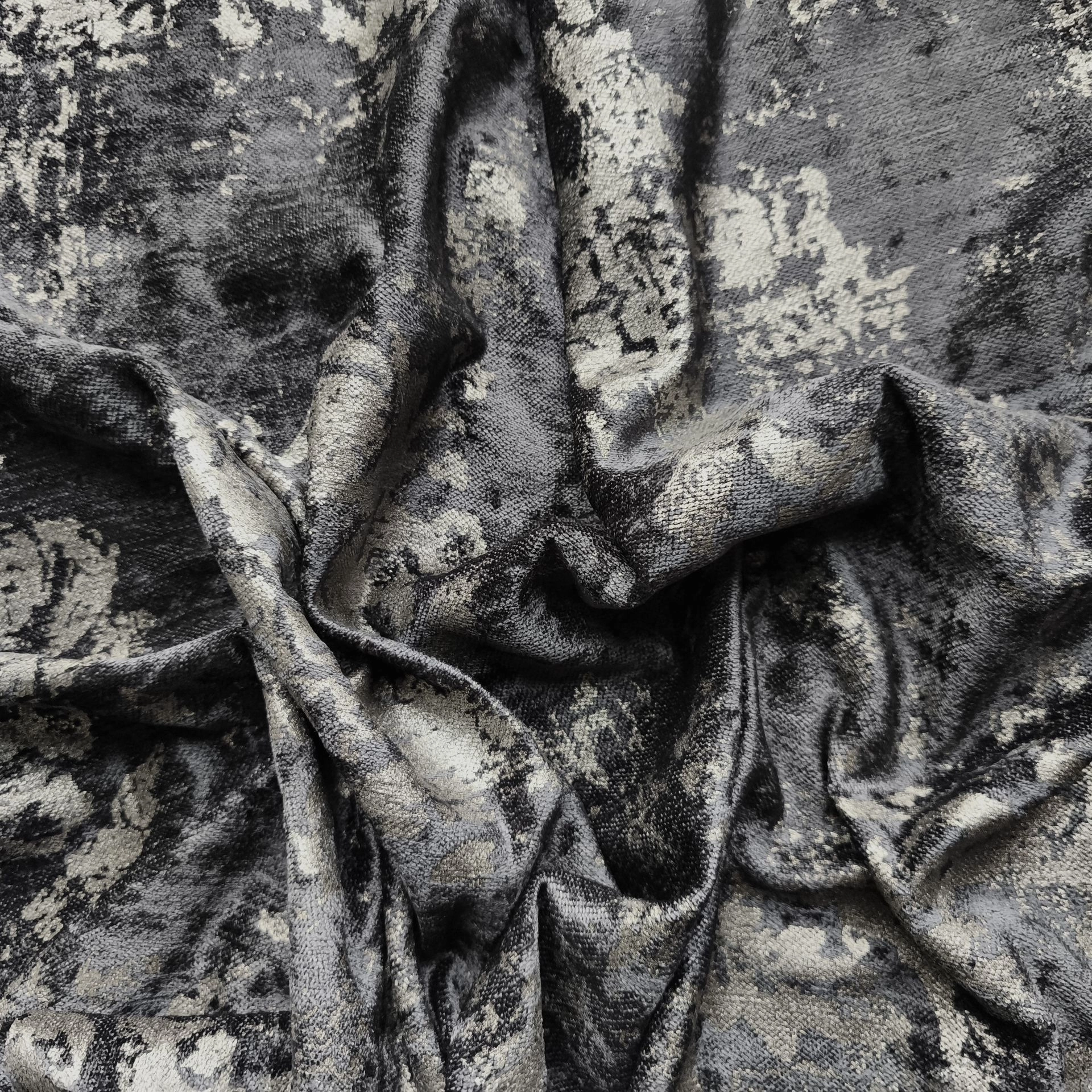 TD9506_008_wrinkled.jpg