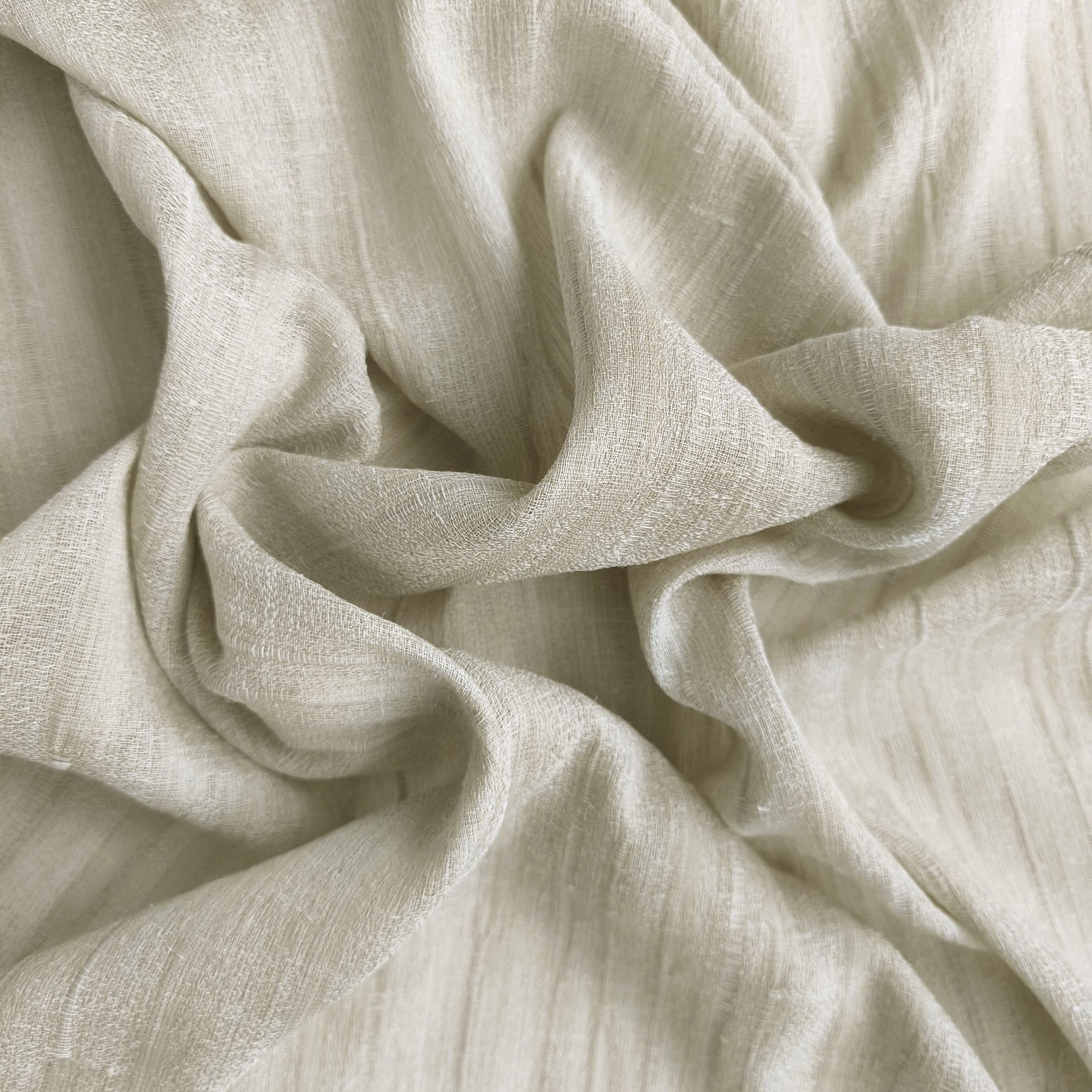 Lulu_301_weinkled.jpg