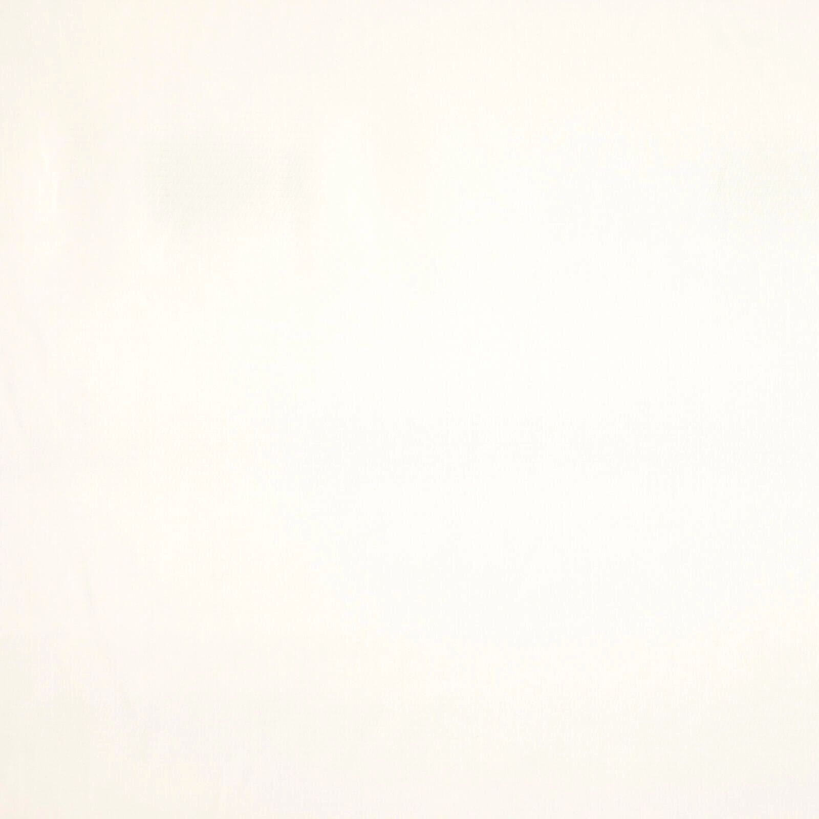 026_White_37000113_28.jpg