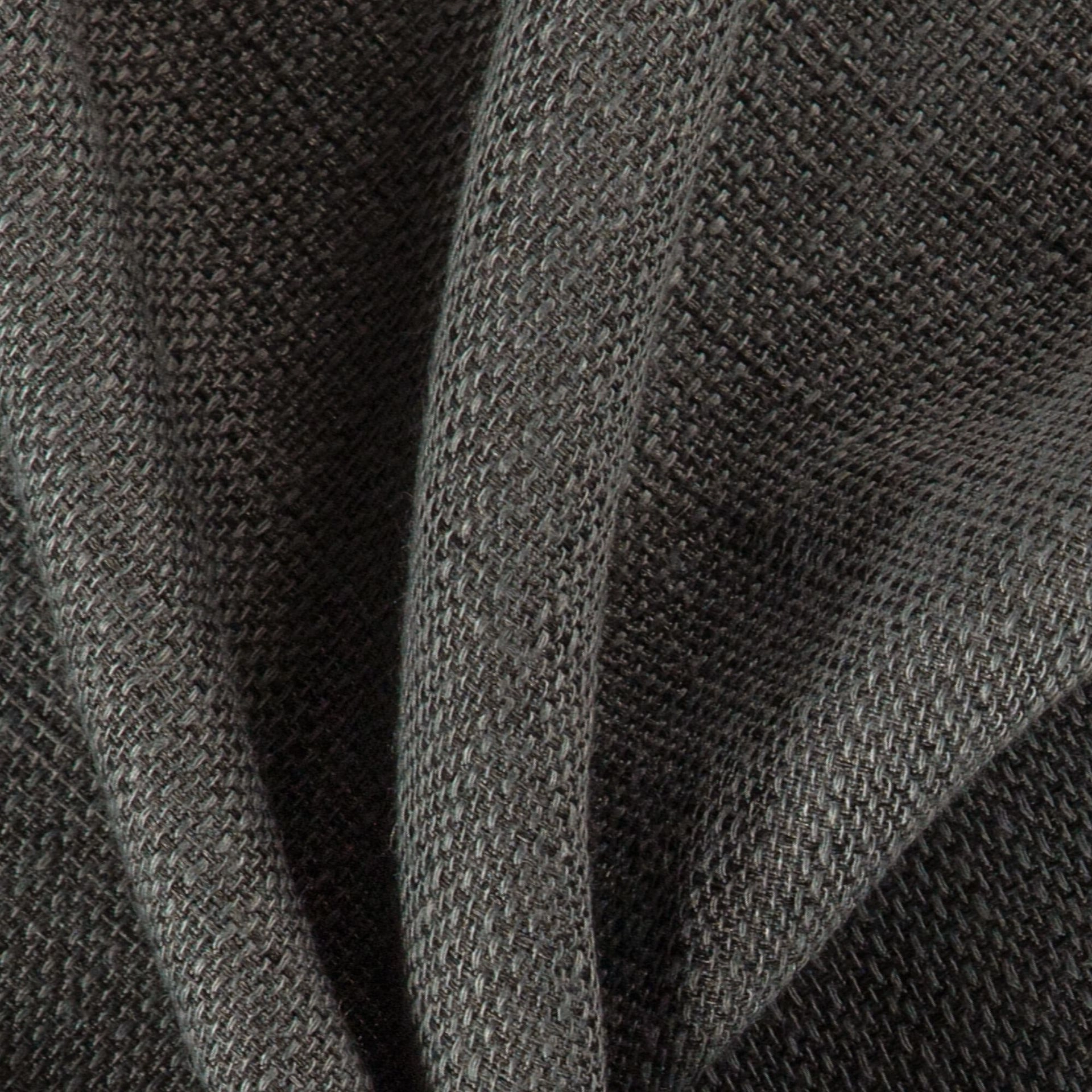 Genial--Genial--23-Charcoal--Photograph_CloseUp.jpg