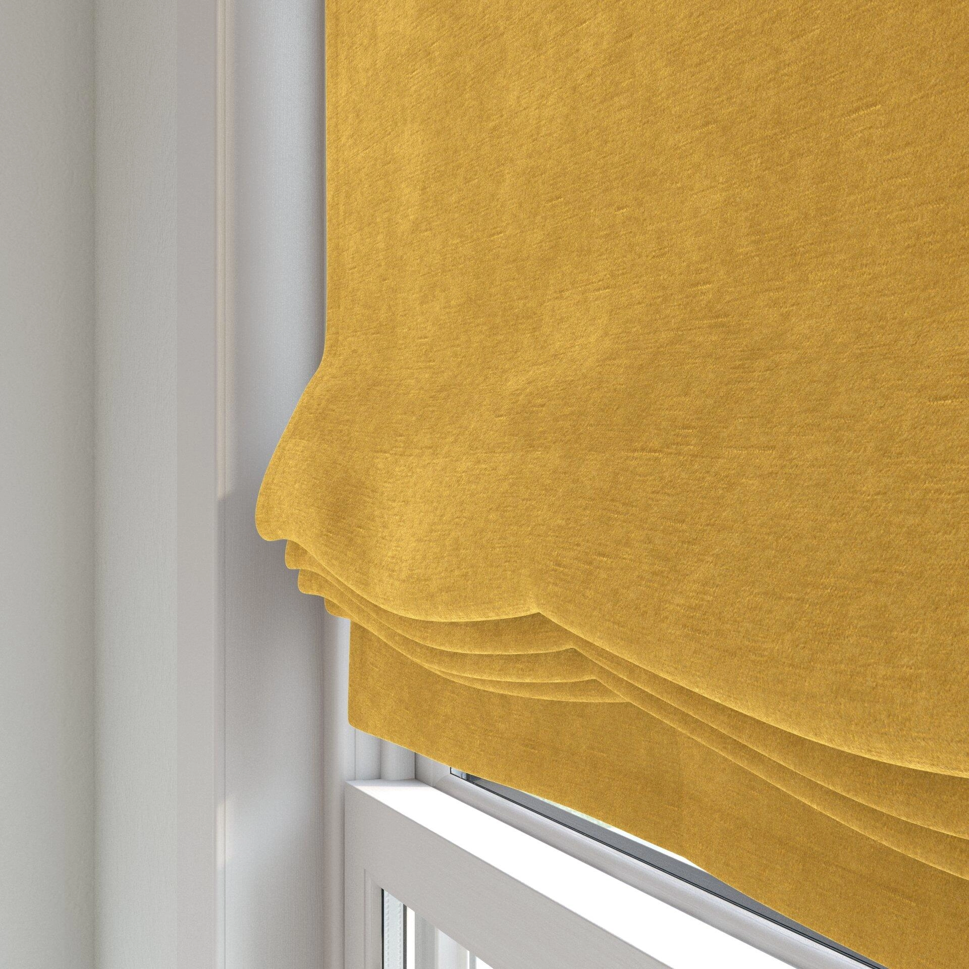 Moon--Moon--11-Gold - Imperial Gold 34300004--Curtain_Blinds_Detail.jpg