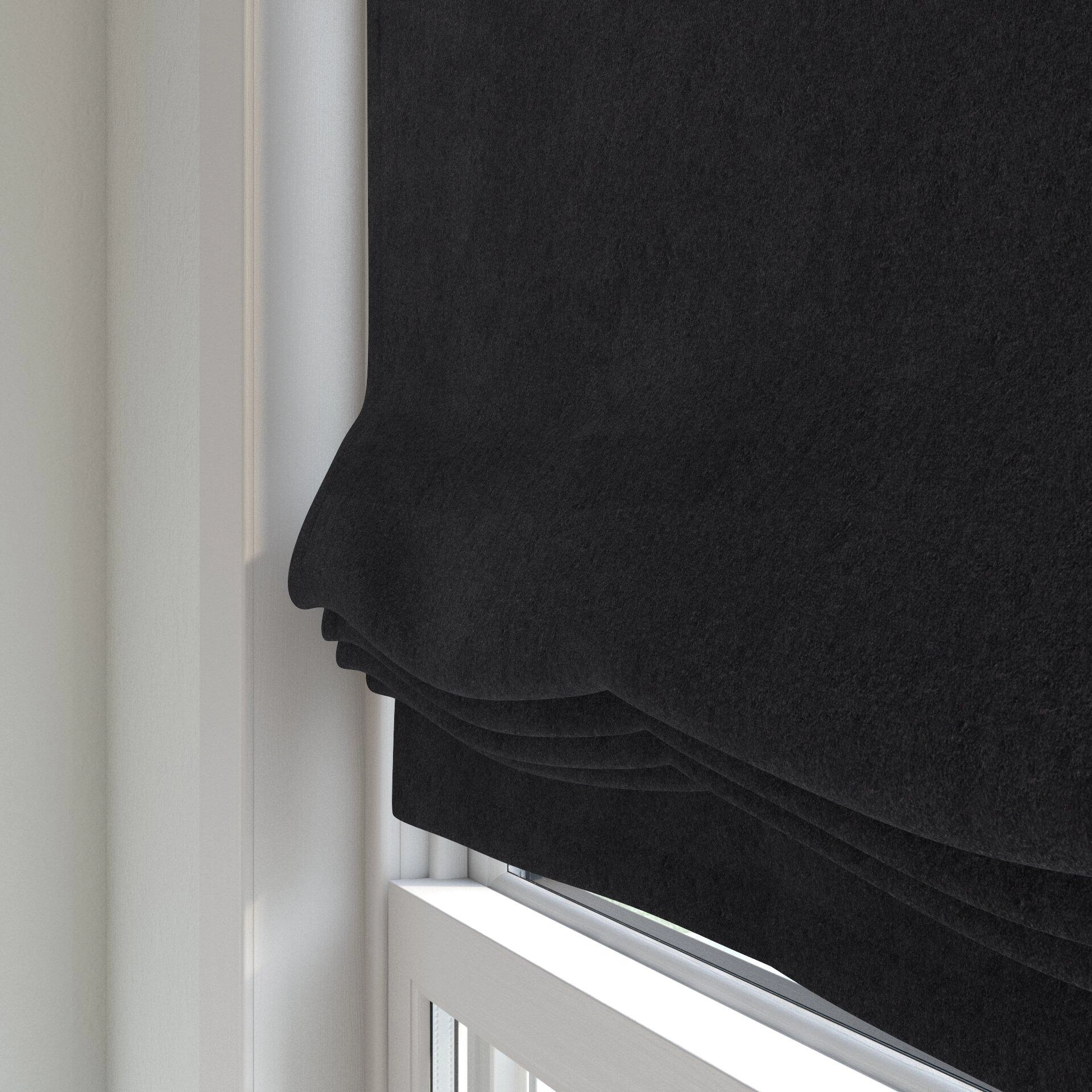 Moon--Moon--12-Onyx - Imperial Onyx 34300012--Curtain_Blinds_Detail.jpg