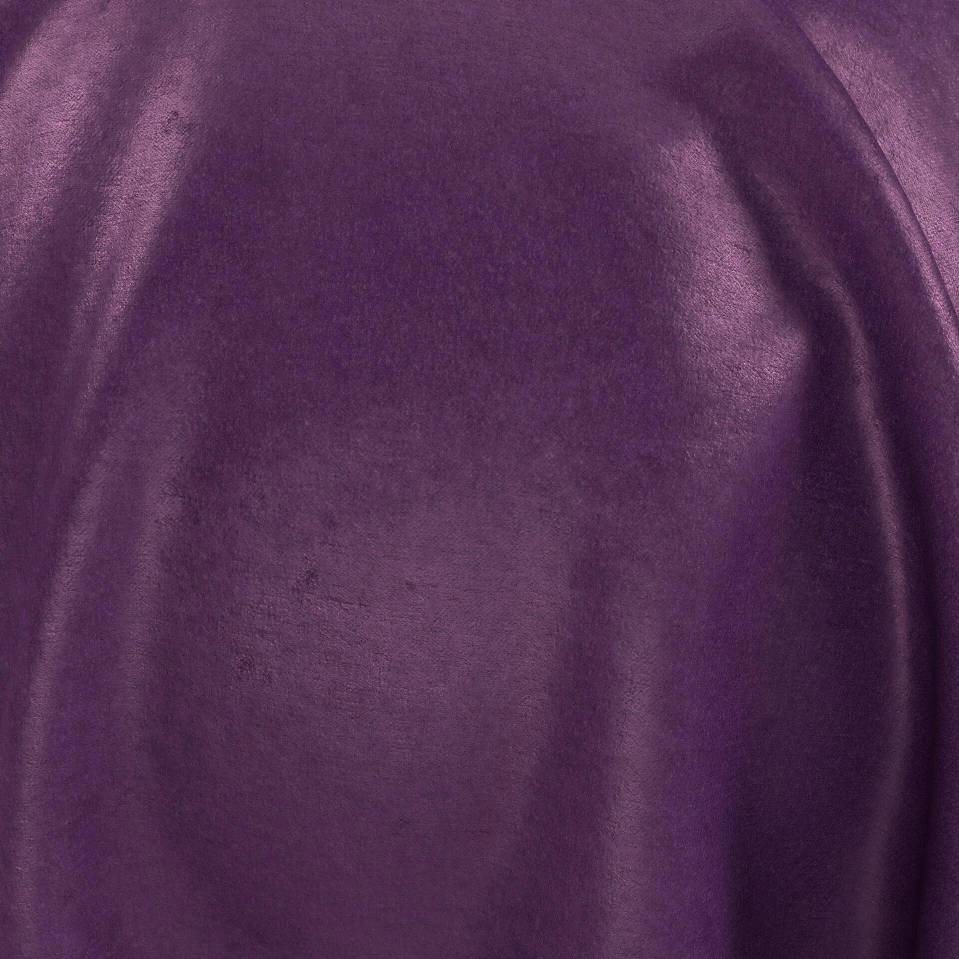 Moon--Moon--31-Emperor--CloseUp_BL_65_BL_65_CU.jpg