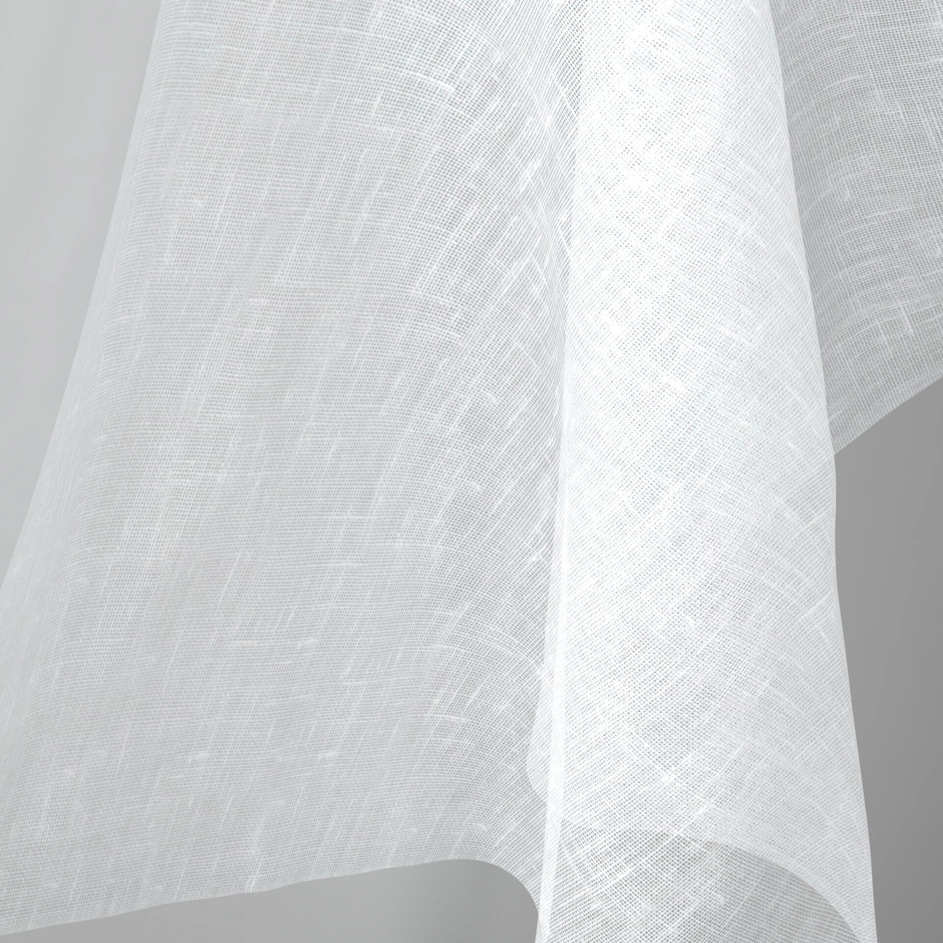 Savvy--Savvy--06-Swan--Curtain_Hangdown_Detail.jpg