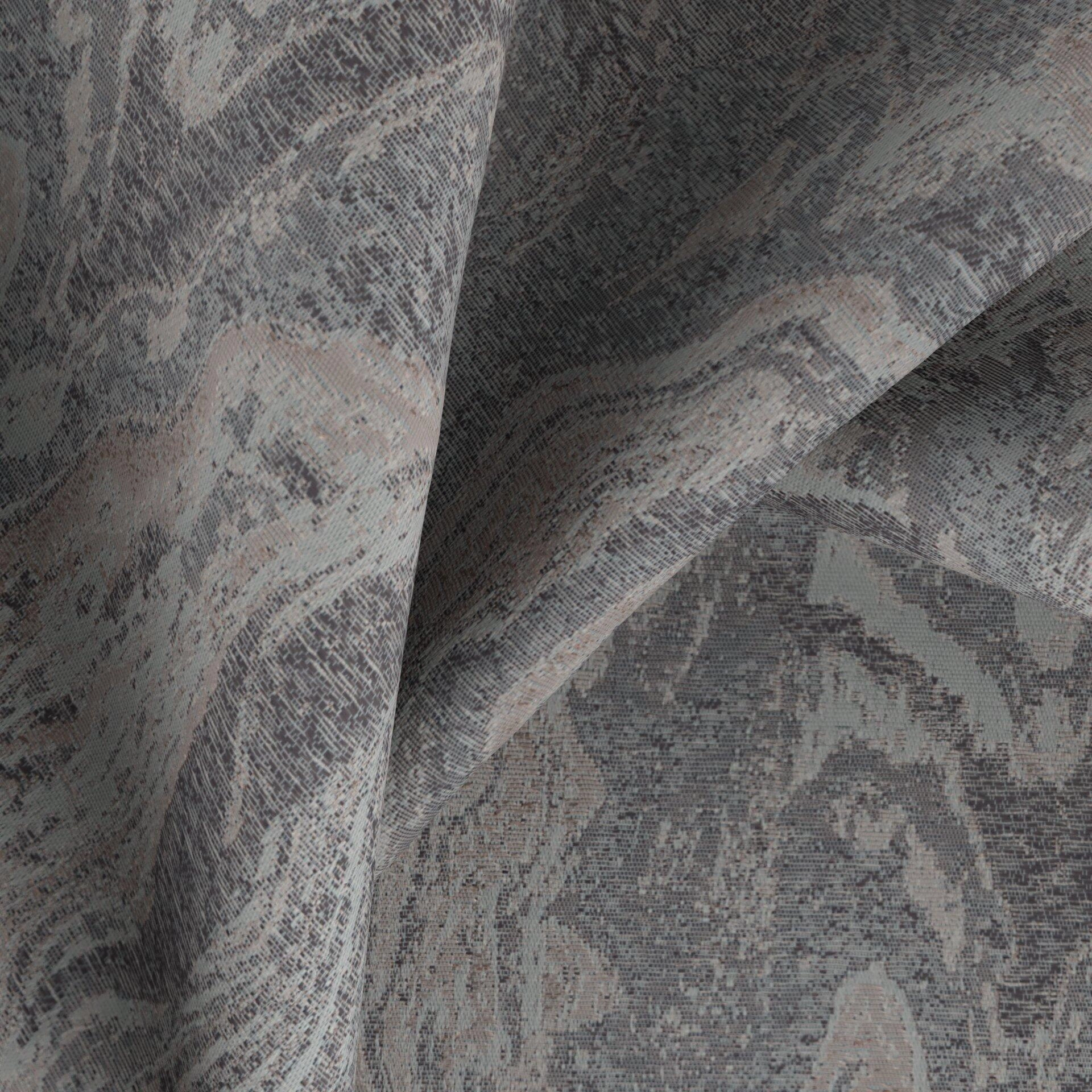 Sensational--Savant--04-Quartz--CloseUp_TW_CU.jpg