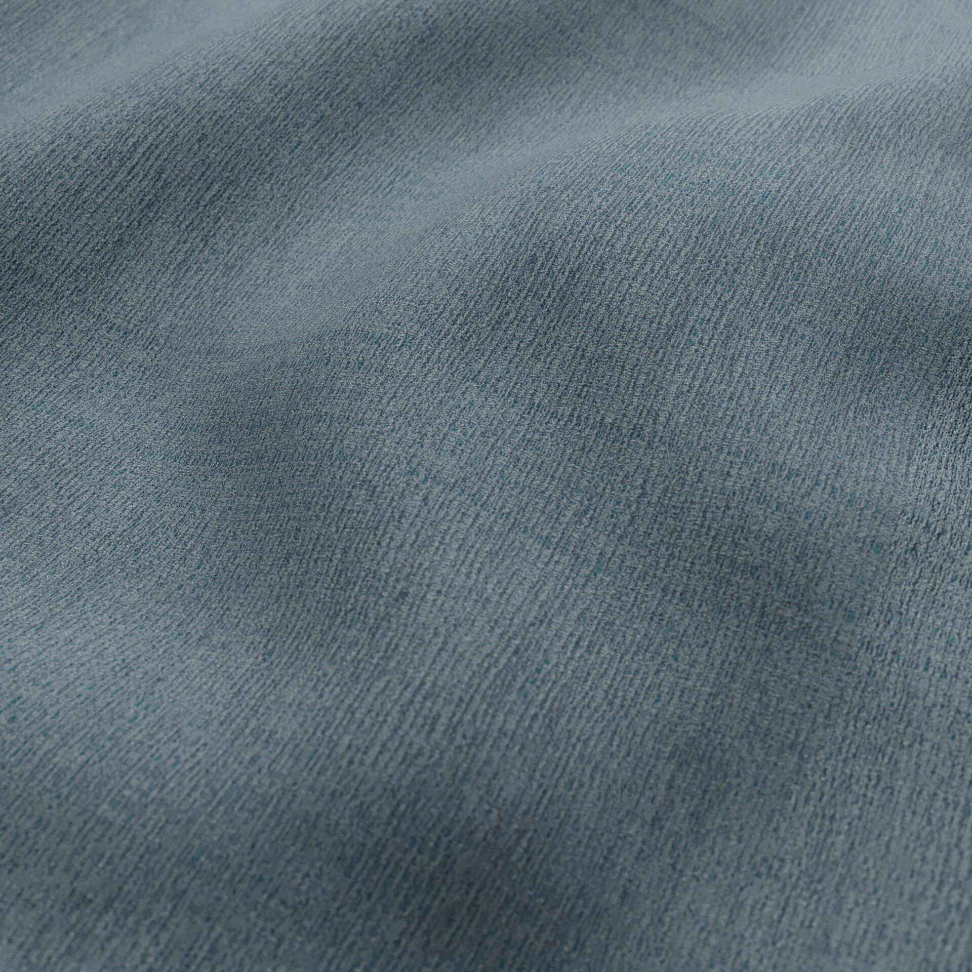Sensational--Sestri--15-Azure--Wrinkeled_WR_CloseUp.jpg