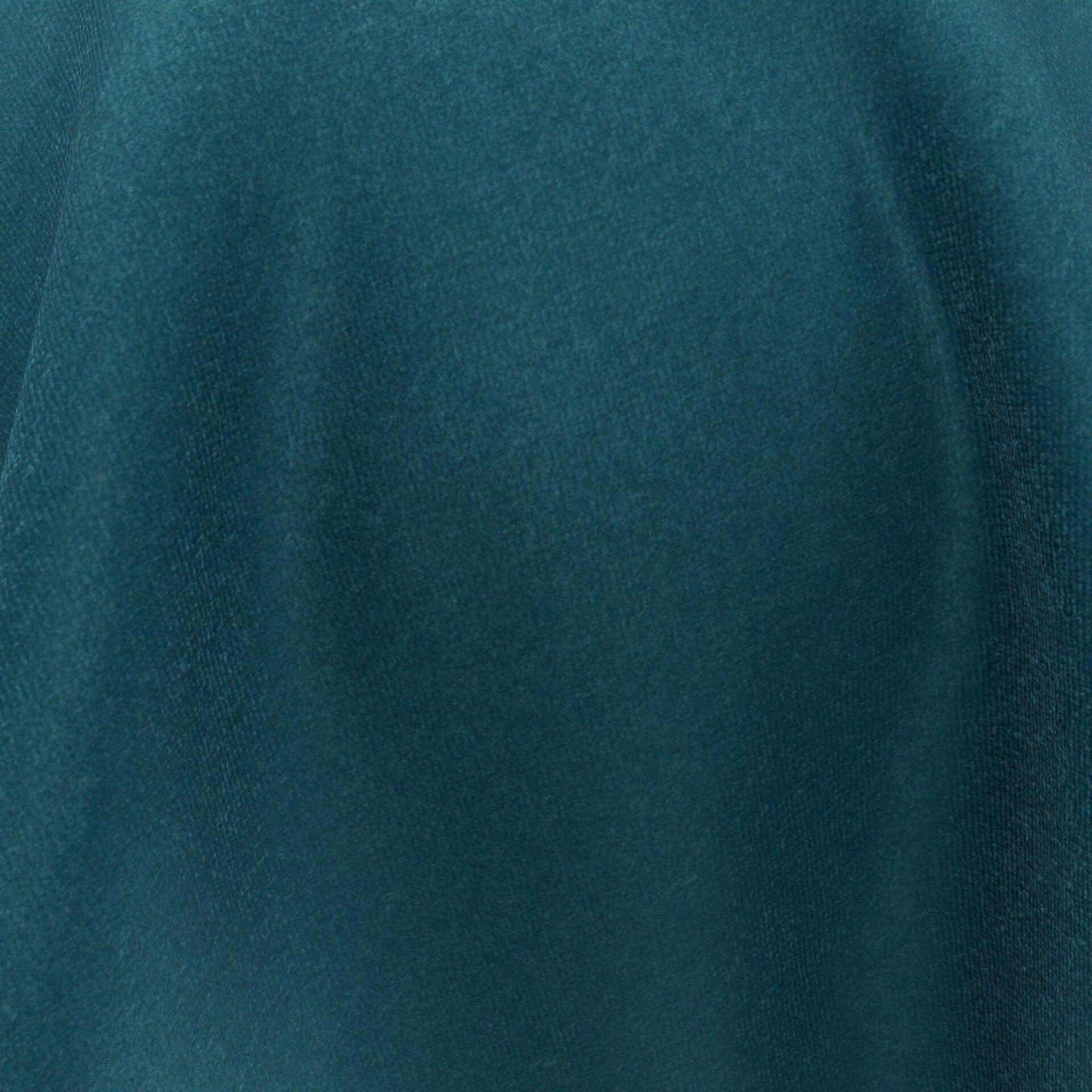 Sensuous--Sensuous--09-Peacock--CloseUp_BL_20_BL_20_CU.jpg