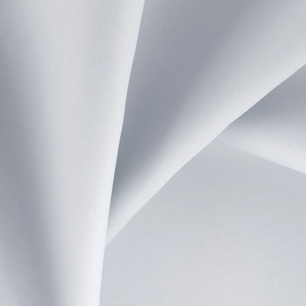Starlight--Starlight--05-Snow--CloseUp_TW_CU.jpg