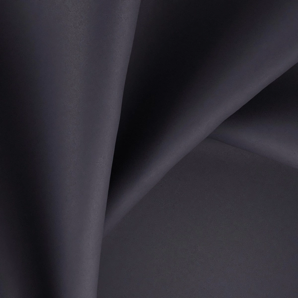 Starlight--Starlight--10-Onyx--CloseUp_TW_CU.jpg