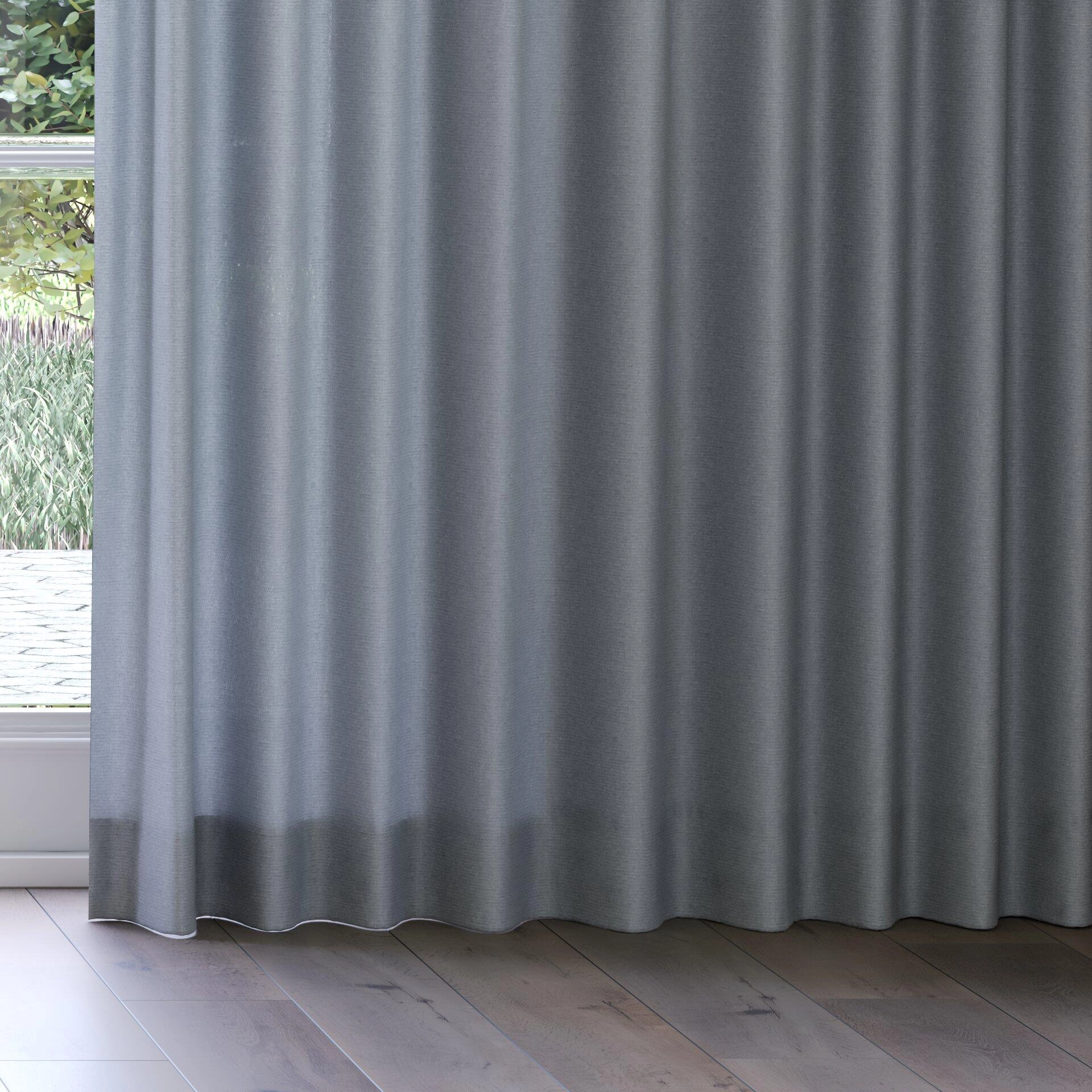 Stylo--Stylo--13-Iron--Curtain_Rail_Bottom.jpg