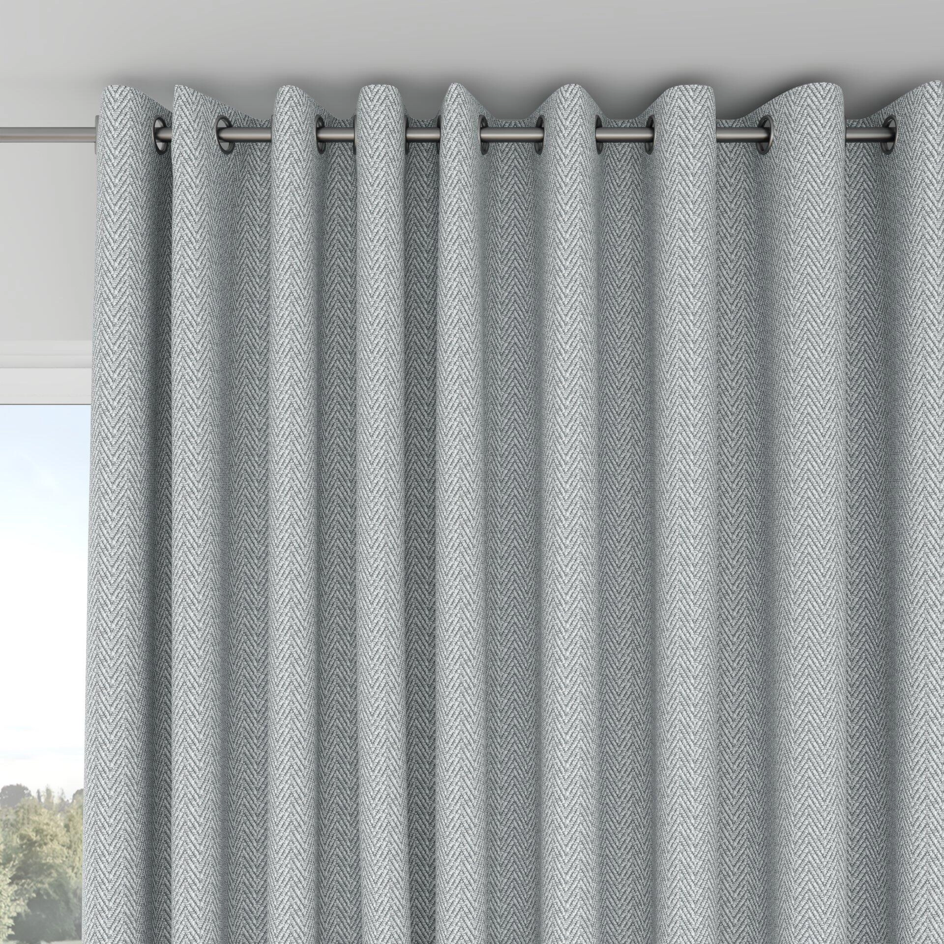 Synergy--Saiph--08-Dice--Curtain_Grommet_Top.jpg