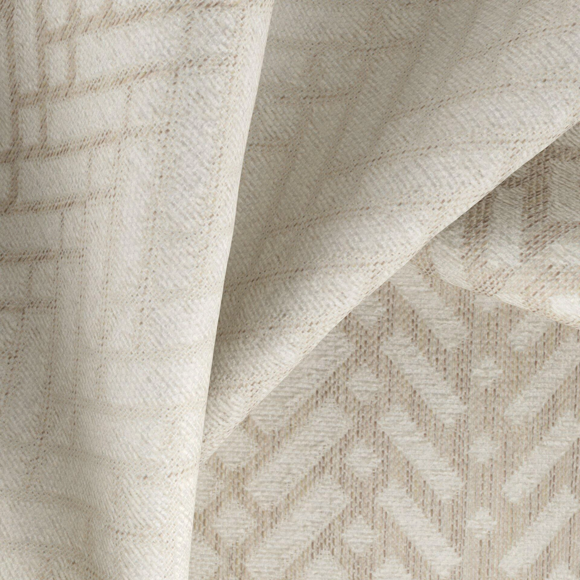 Lazarus--Laneway--07-Dune--CloseUp_TW_CU.jpg