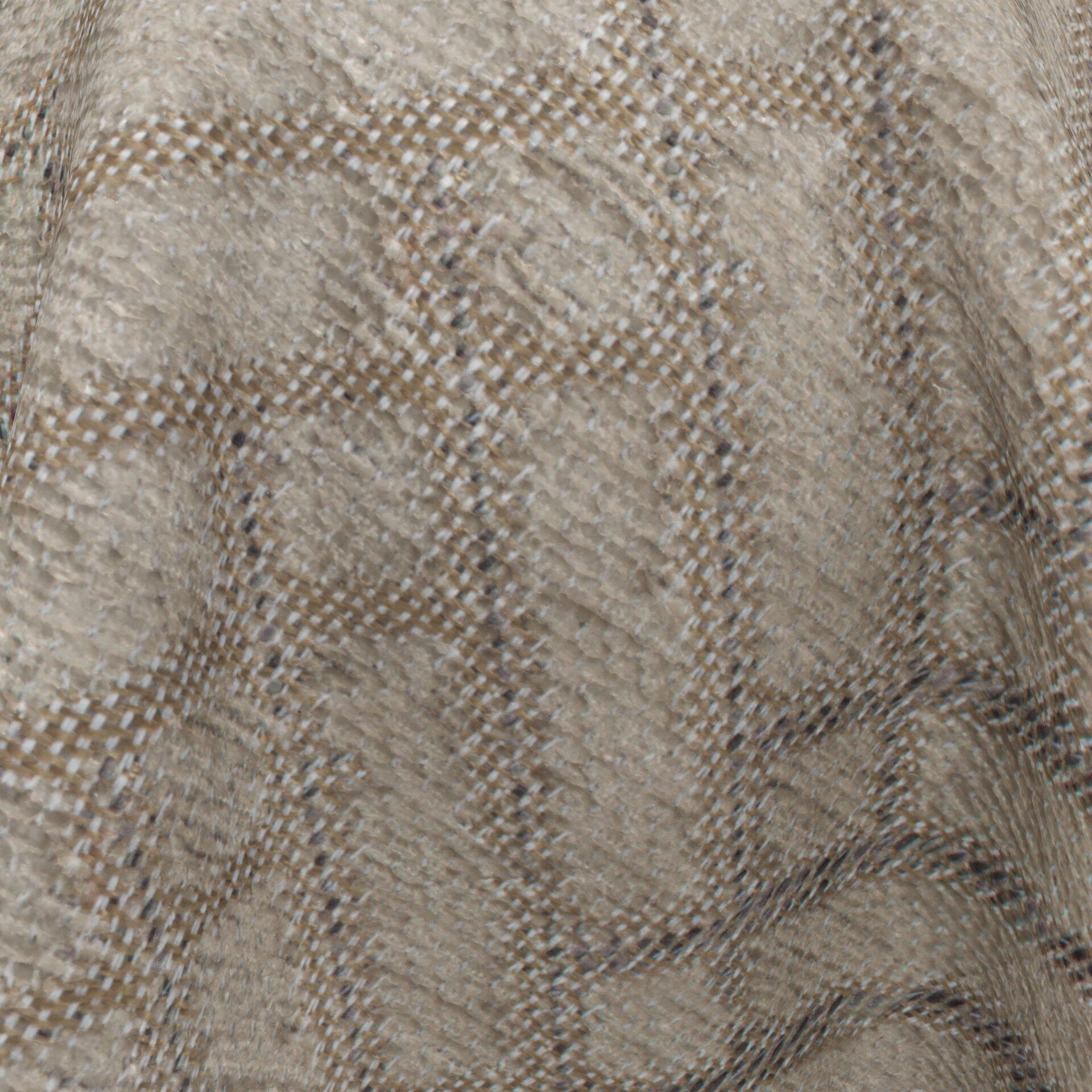 Lazarus--Laneway--13-Chinchilla--CloseUp_BL_20_BL_20_CU.jpg