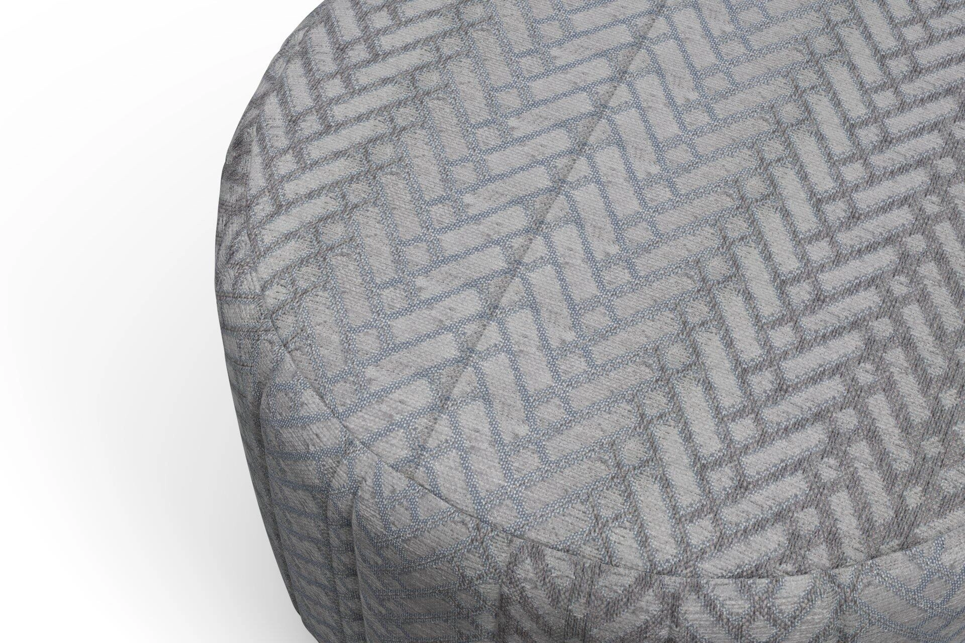 Lazarus--Laneway--23-Cloud--Pouf_Pouf_Detail.jpg