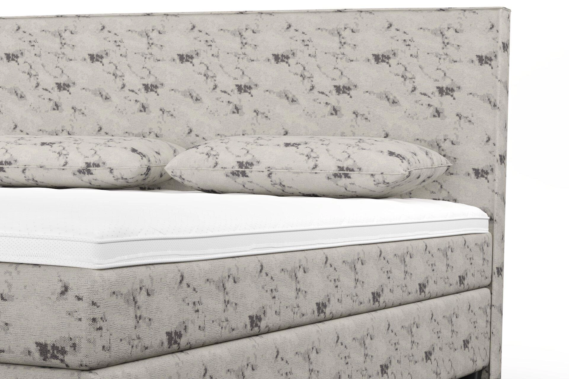Lazarus--Lipova--01-Snow--Bed_Bed_Detail.jpg