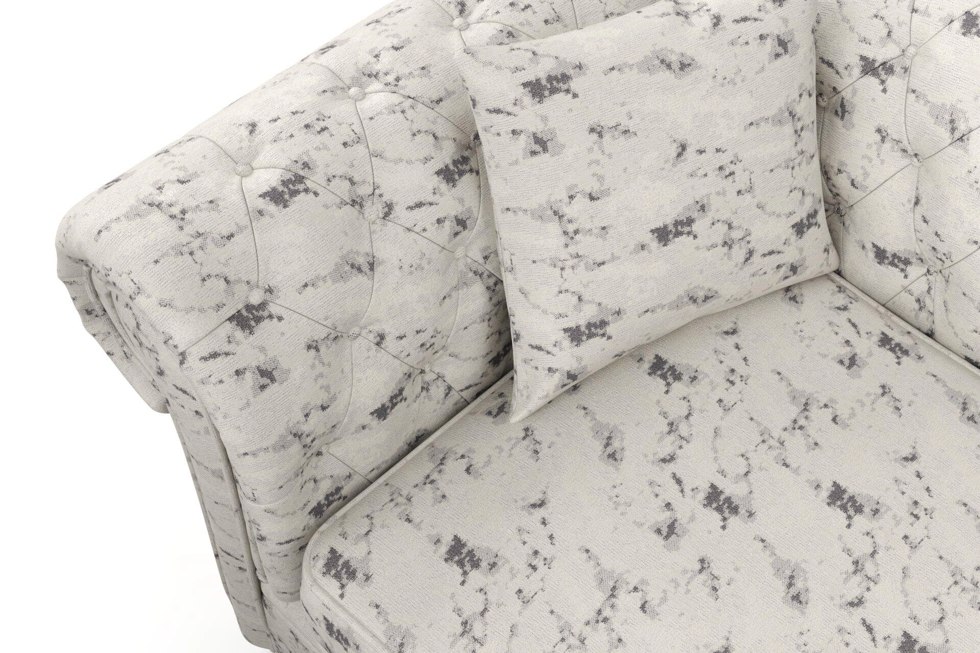 Lazarus--Lipova--01-Snow--Sofa_SofaChesterfield_Detail.jpg