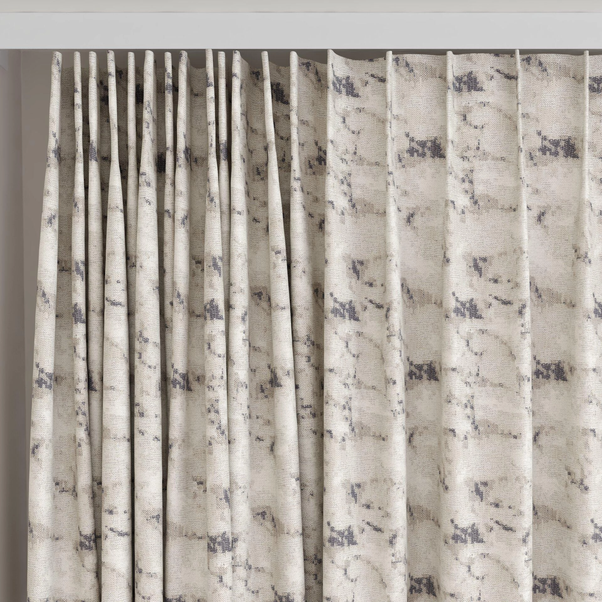 Lazarus--Lipova--06-Fog--Curtain_Rail_Top.jpg