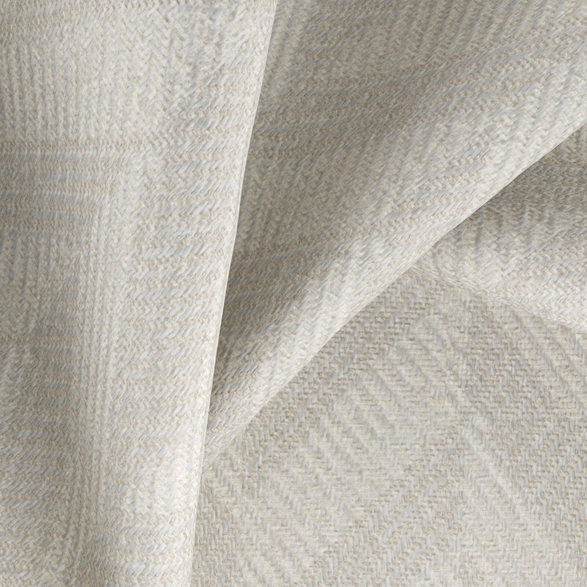 Lazarus--Lupine--04-Swan--CloseUp_TW_CU.jpg