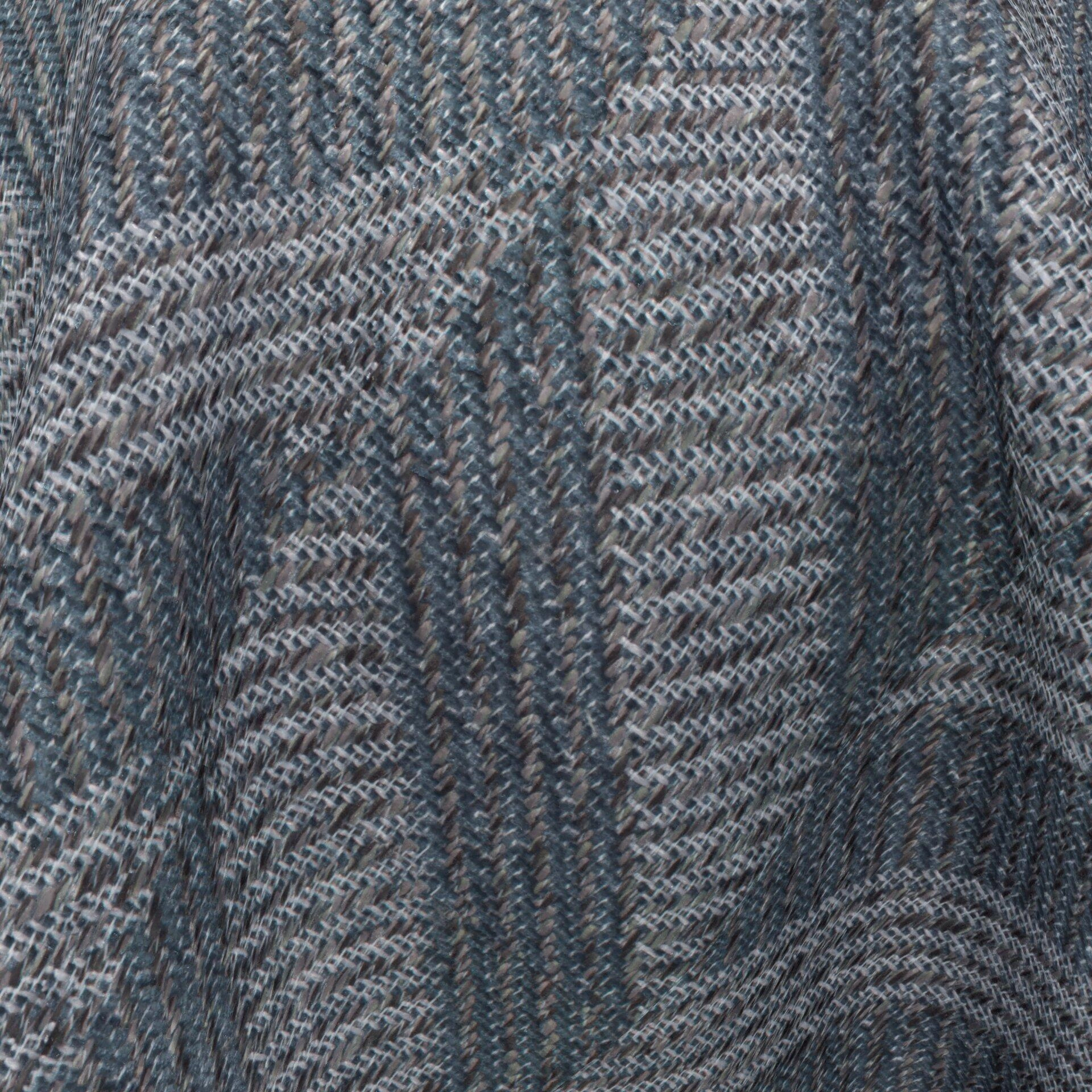 Lazarus--Lupine--24-Storm--CloseUp_BL_20_BL_20_CU.jpg
