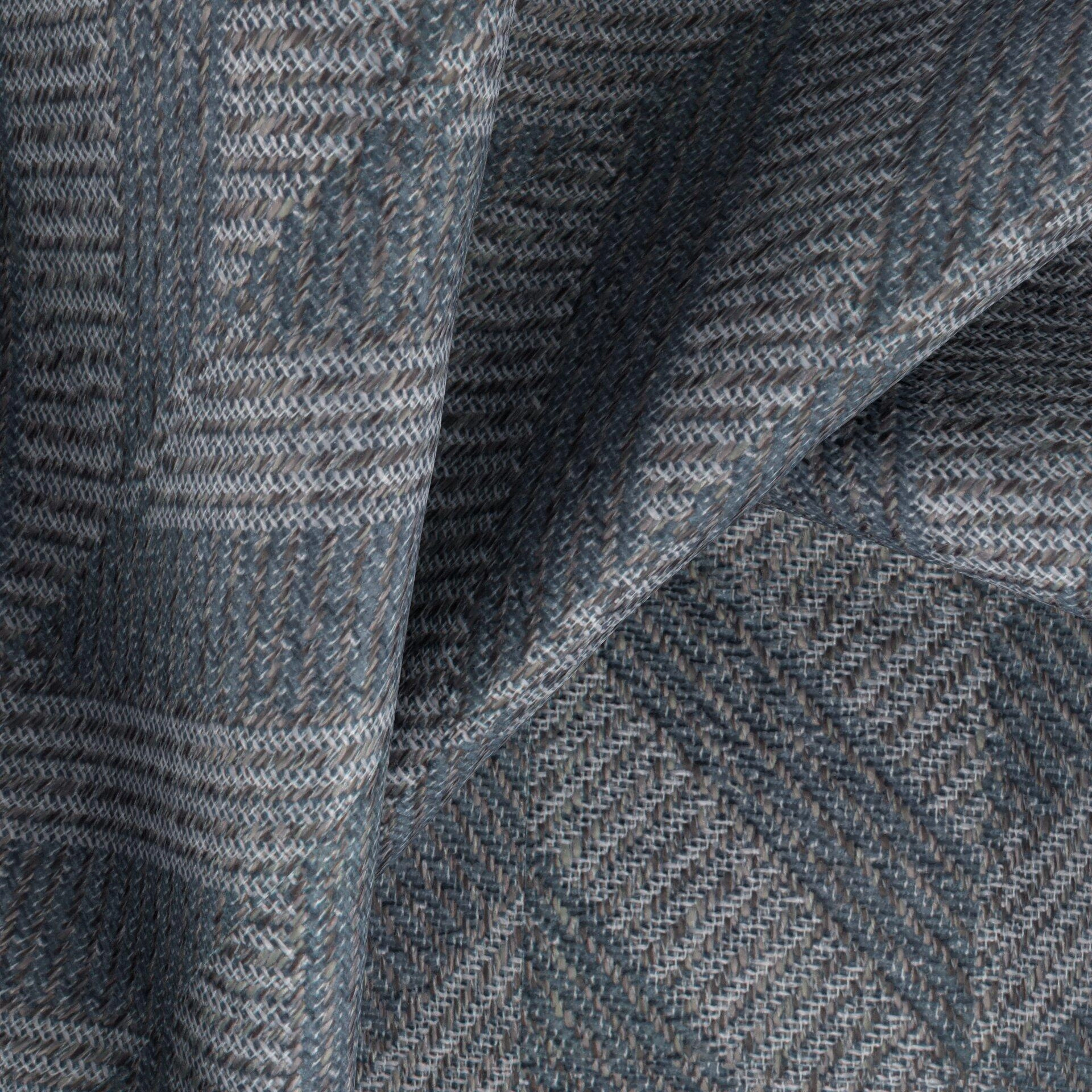 Lazarus--Lupine--24-Storm--CloseUp_TW_CU.jpg