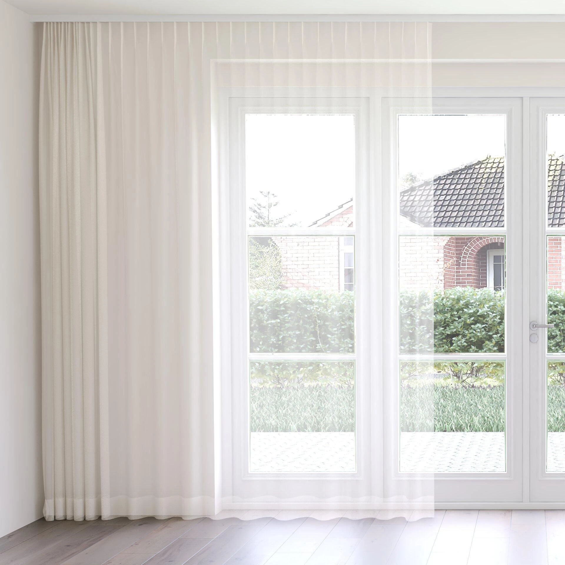 Life--Life--02-Plaza--Curtain_Rail_Front.jpg
