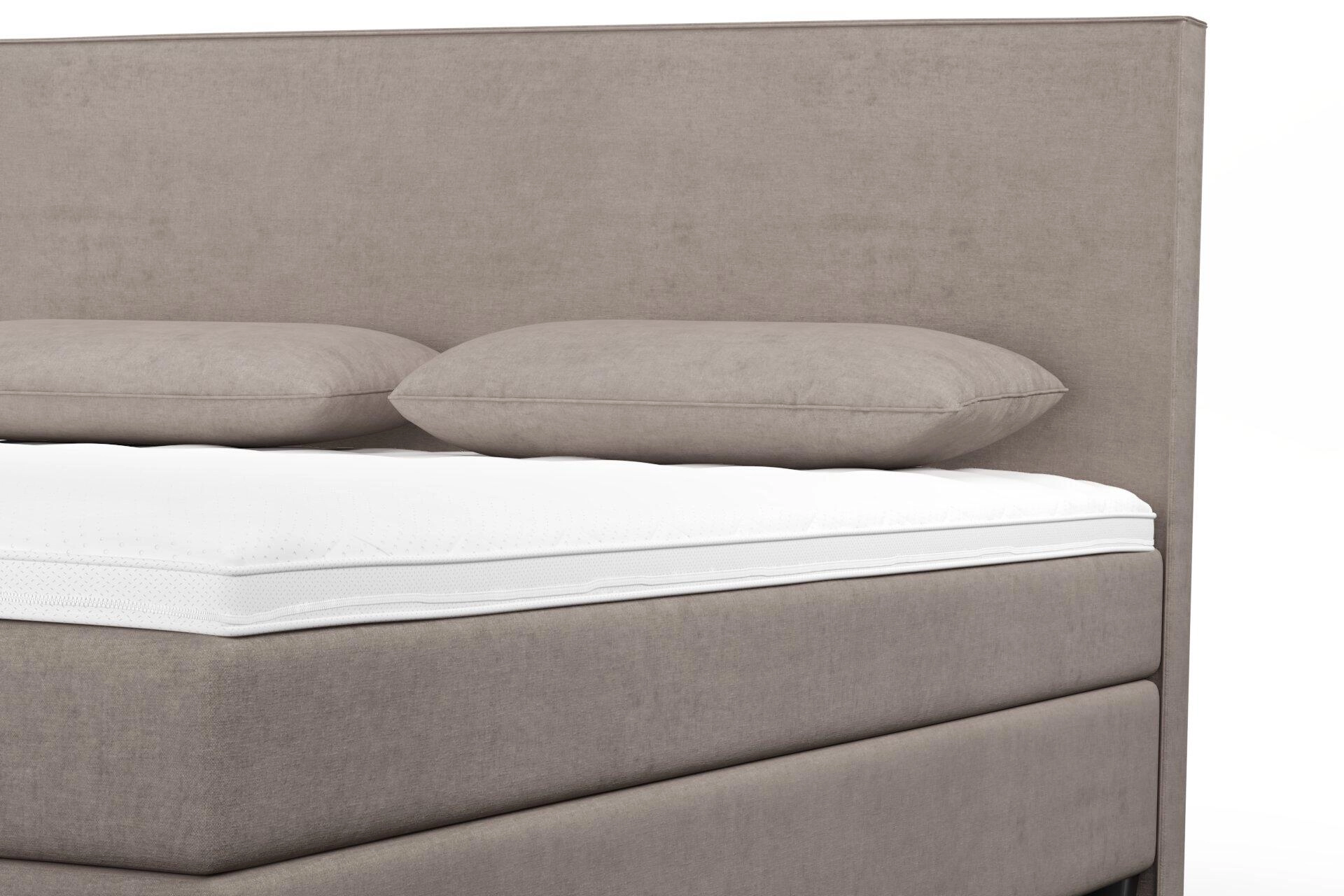 Ludo  Ludo  01 Parma  Bed_Bed_Detail.jpg