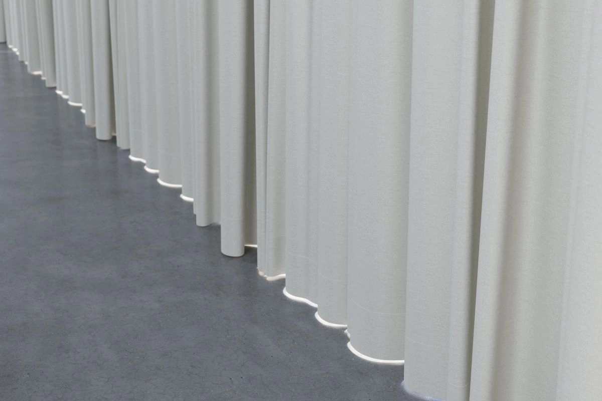Shadowmax - Tenebris--Shadowmax - Tenebris--02-Calico - 54650990104--Curtain_WideWindowCurtain_Bottom.jpg