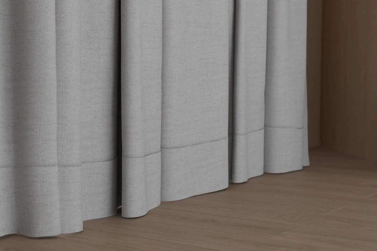 Shadowmax - Tenebris--Shadowmax - Tenebris--10-Cement - 54650941405--Curtain_WavedCurtain_Bottom.jpg