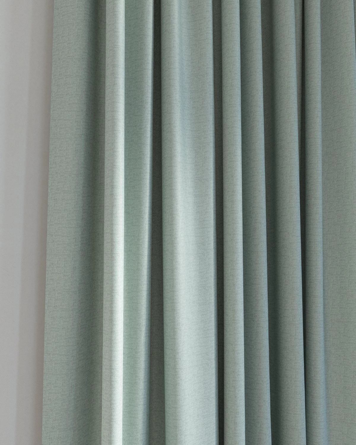 Shadowmax - Tenebris--Shadowmax - Tenebris--20-Spruce - 54650962524--Curtain_PuddleCurtain_Detail.jpg