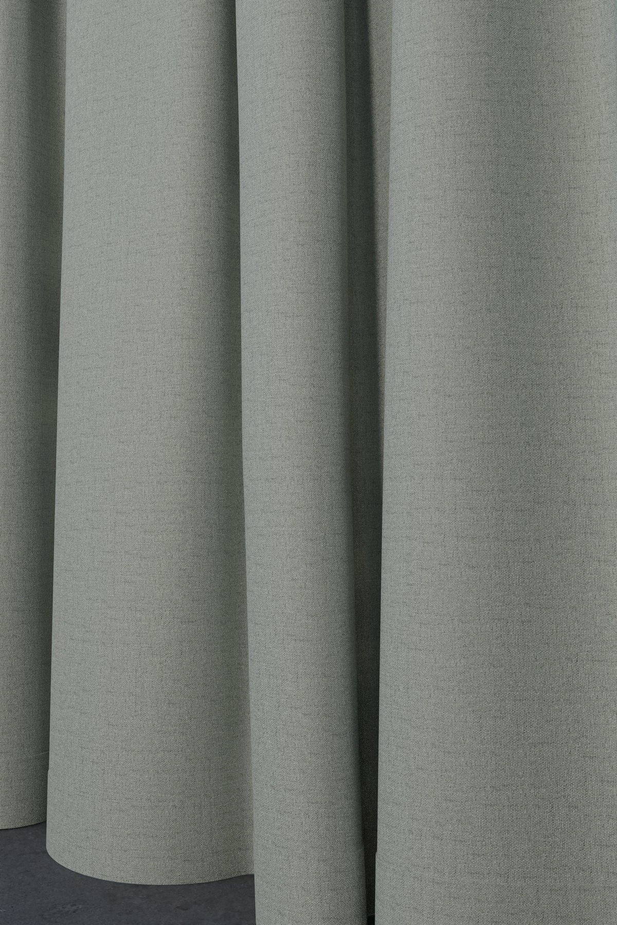 Shadowmax - Tenebris--Shadowmax - Tenebris--21-Linden - 54650955714--Curtain_CasualCurtain_Full.jpg