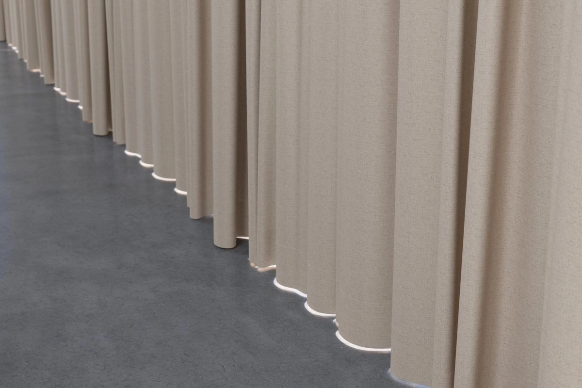 Shadowmax - Tenebris--Shadowmax - Tenebris--24-Peach - 54650948019--Curtain_WideWindowCurtain_Bottom.jpg