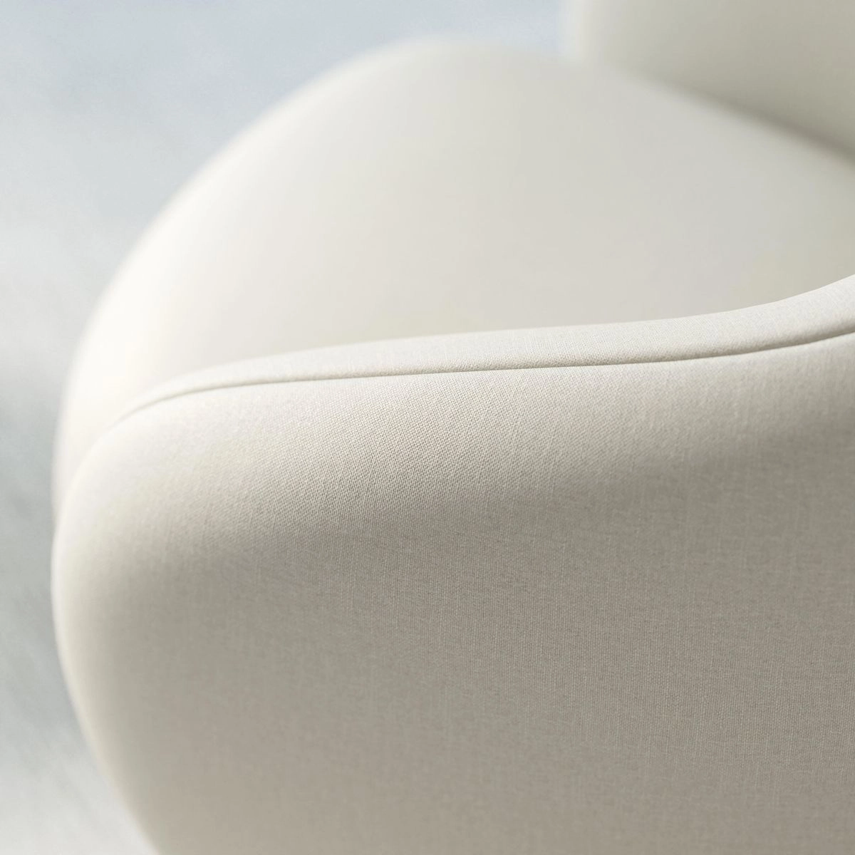 Excel - Romney--Excel - Romney--01-Plaza - 54540641555--Chair_CurvedChair_Detail.jpg