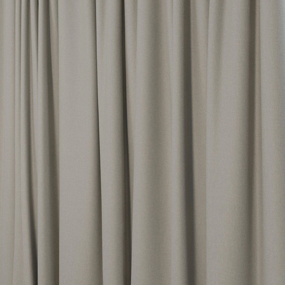 Excel - Romney--Excel - Romney--01-Plaza - 54540641555--Curtain_CasualCurtain_Front.jpg