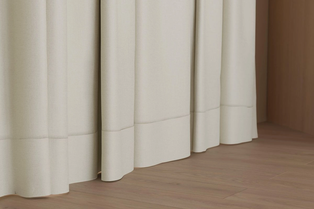 Excel - Romney--Excel - Romney--03-Linen - 54540661546--Curtain_WavedCurtain_Bottom.jpg