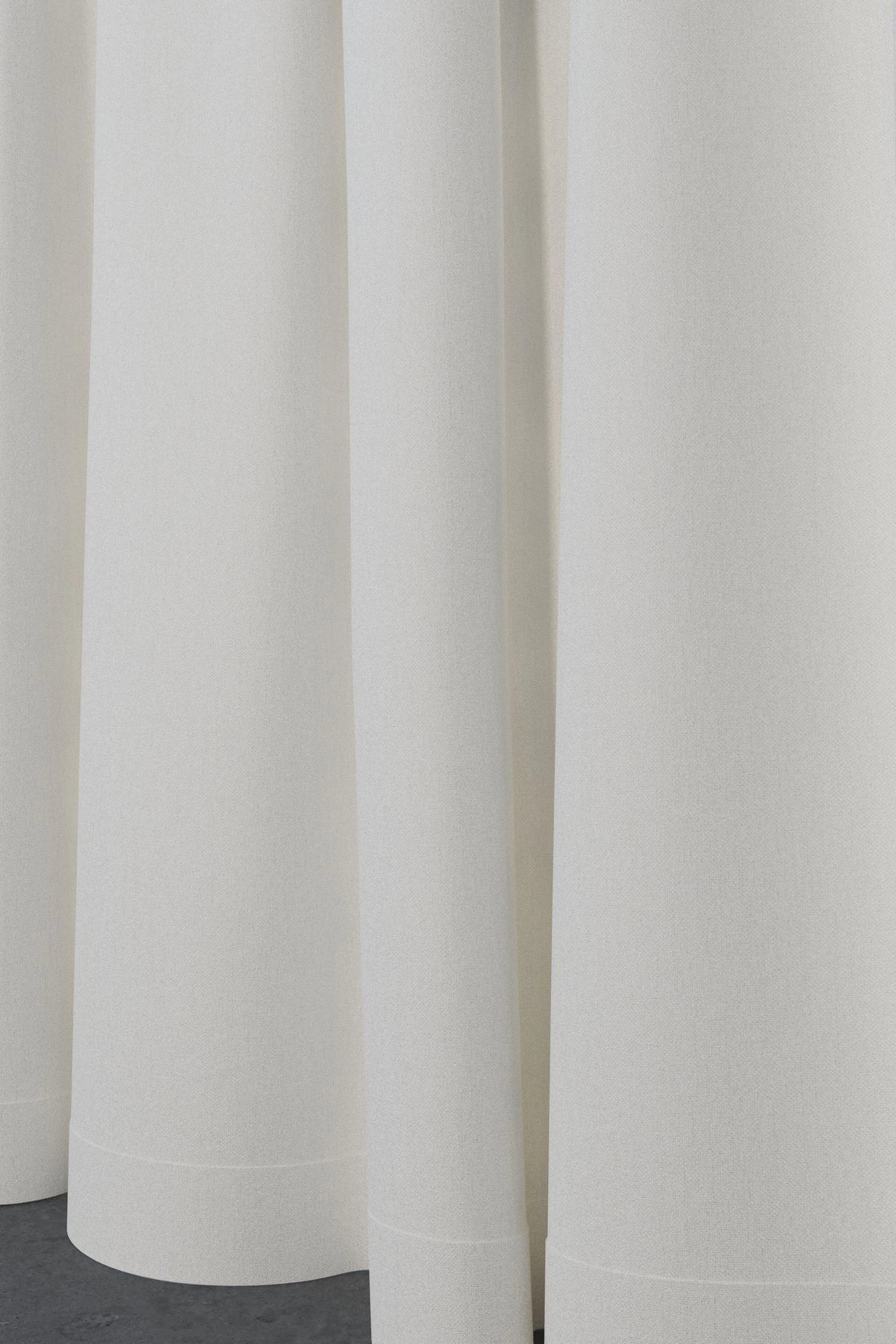 Excel - Romney--Excel - Romney--05-Ivory - 54540690143--Curtain_CasualCurtain_Full.jpg